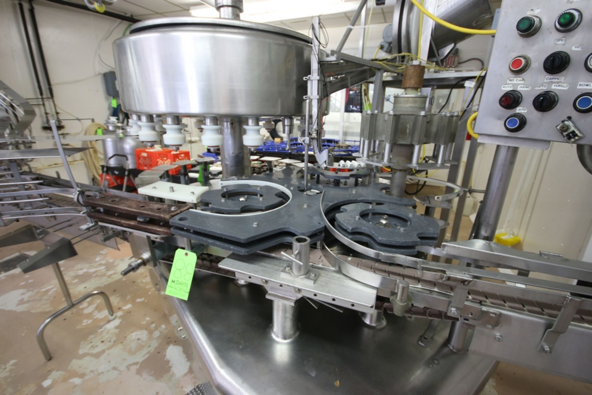 Federal 18-Valve Rotary Filler, with 5-Station Rotary Capper, with Stand Alone Capping Feed - Image 17 of 22