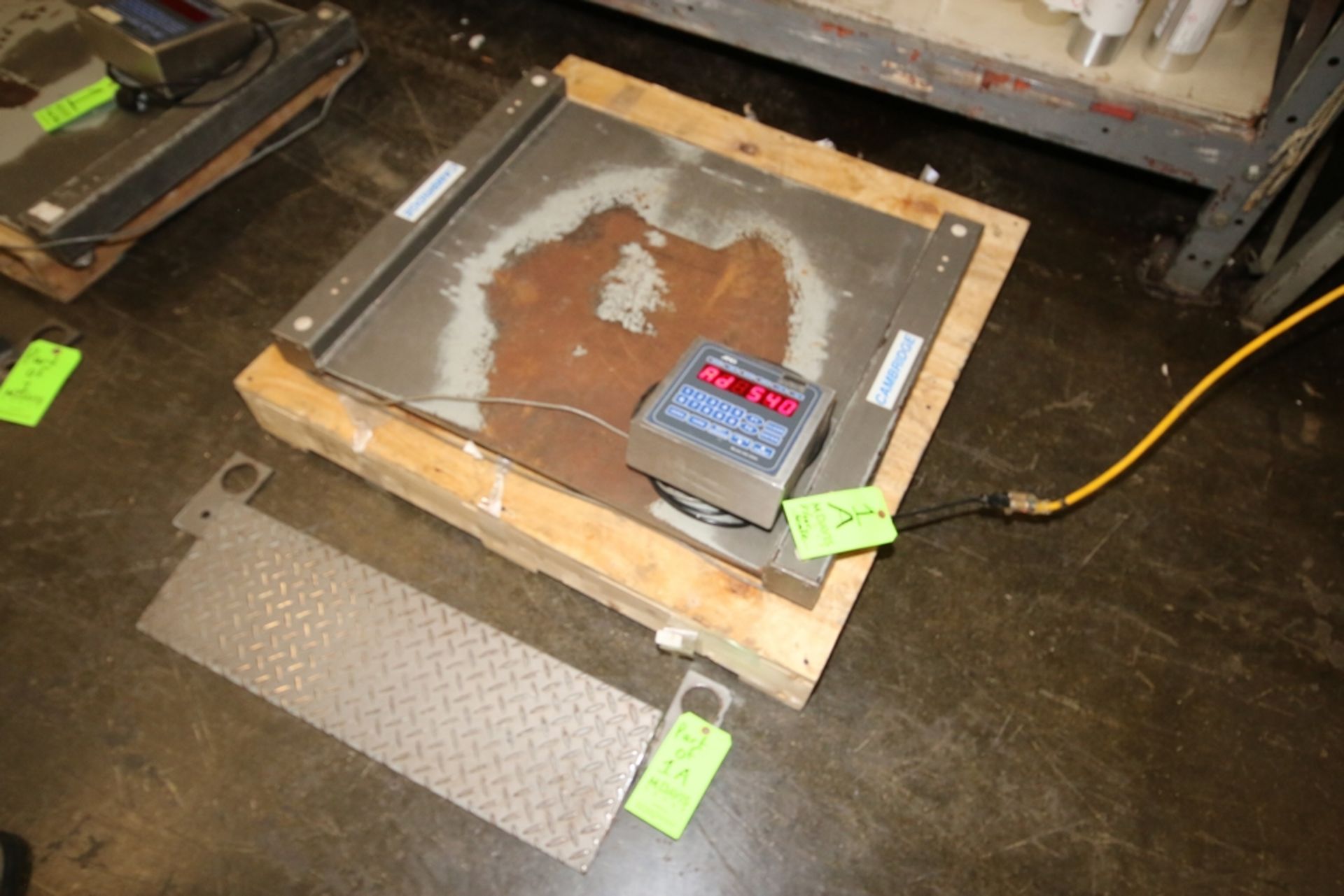 AND S/S Floor Scale with Ramp, M/N AD-5000, with Aprox. 30" L x 30" W Floor Platform, with Digital - Image 4 of 4