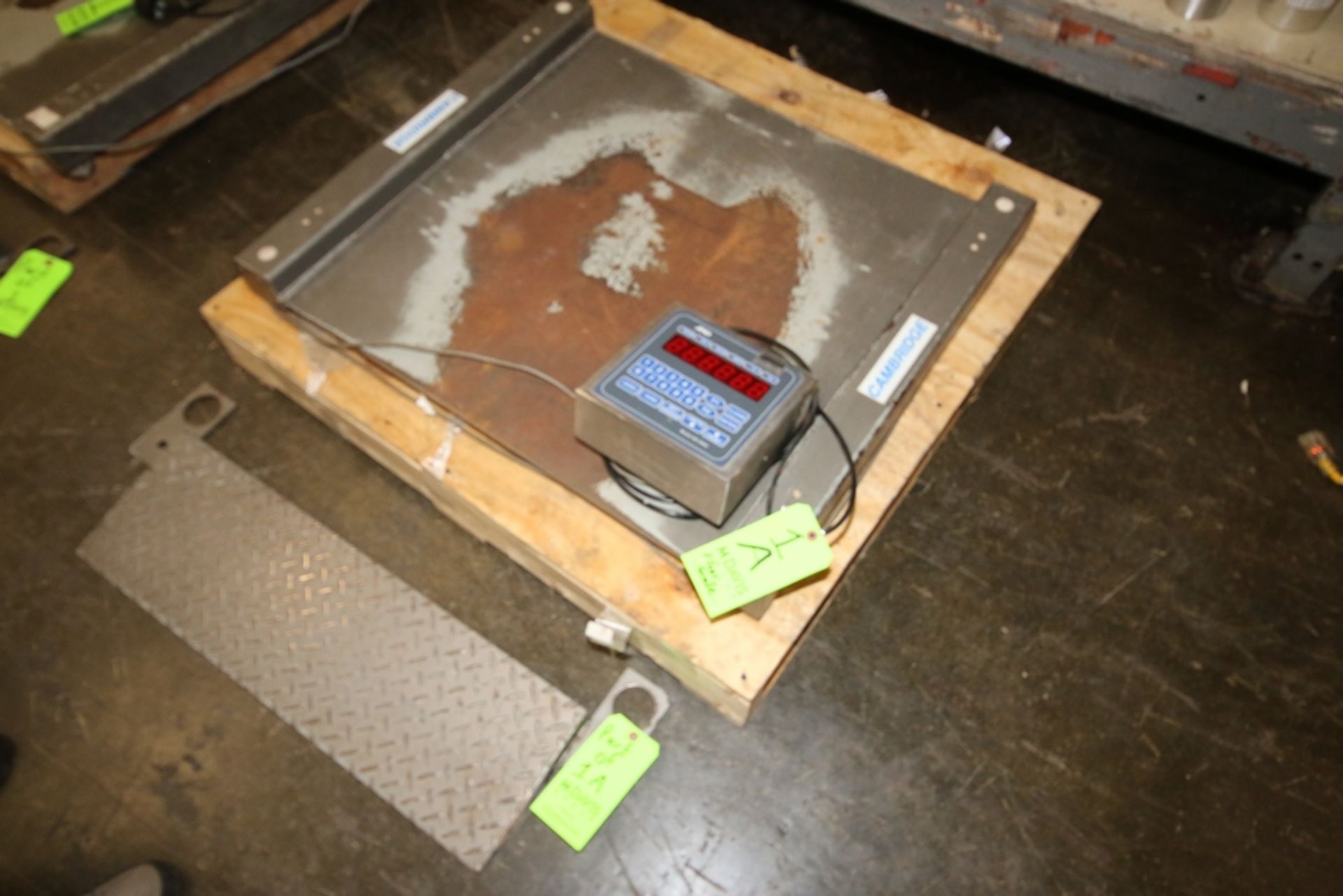 AND S/S Floor Scale with Ramp, M/N AD-5000, with Aprox. 30" L x 30" W Floor Platform, with Digital - Image 3 of 3