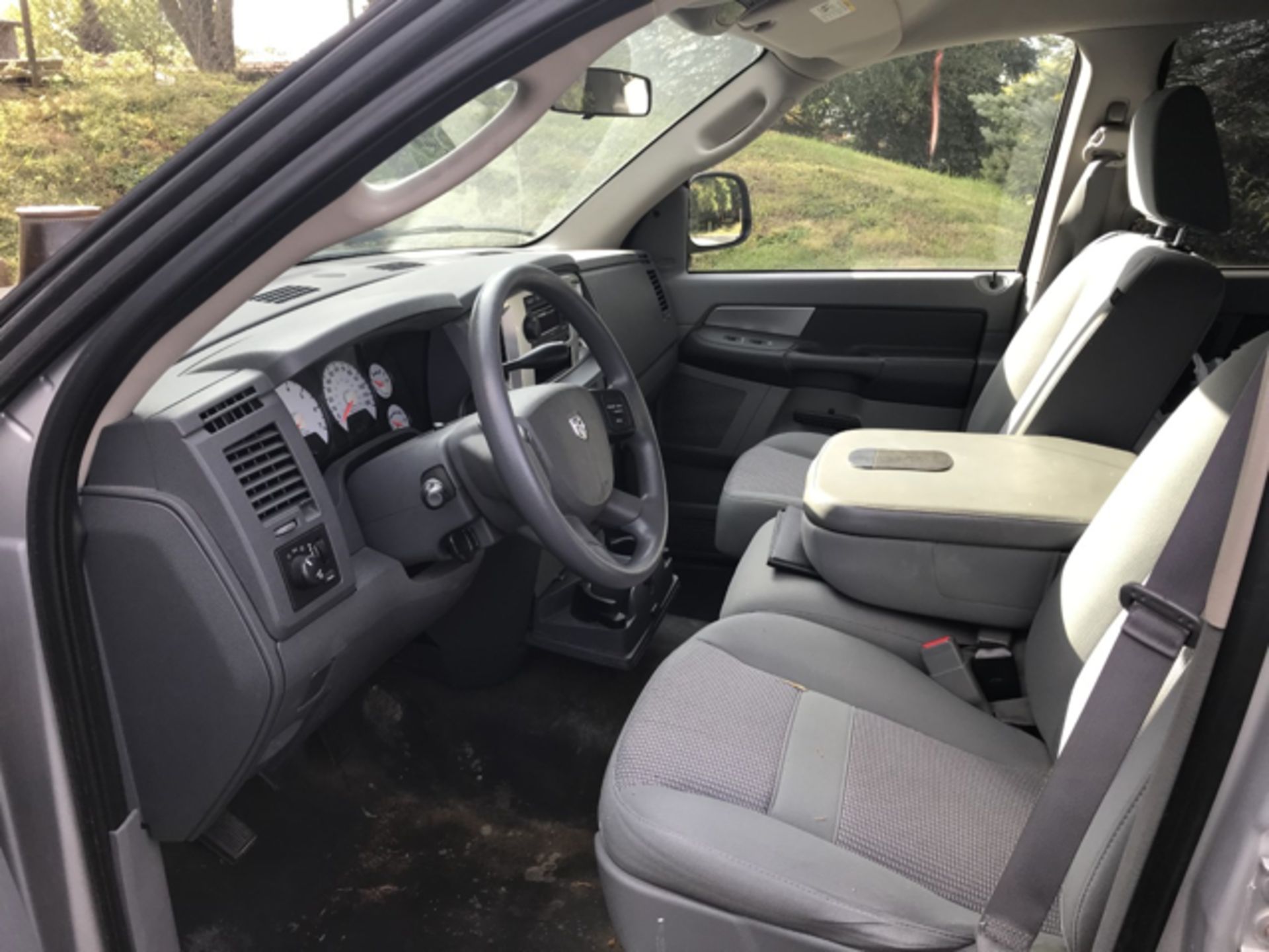 2007 Dodge Ram 1500 Pick Up Truck, Quad Cab SLT 4x4, with 5.7 Liter Hemi Engine-Automatic, Gray - Image 7 of 28