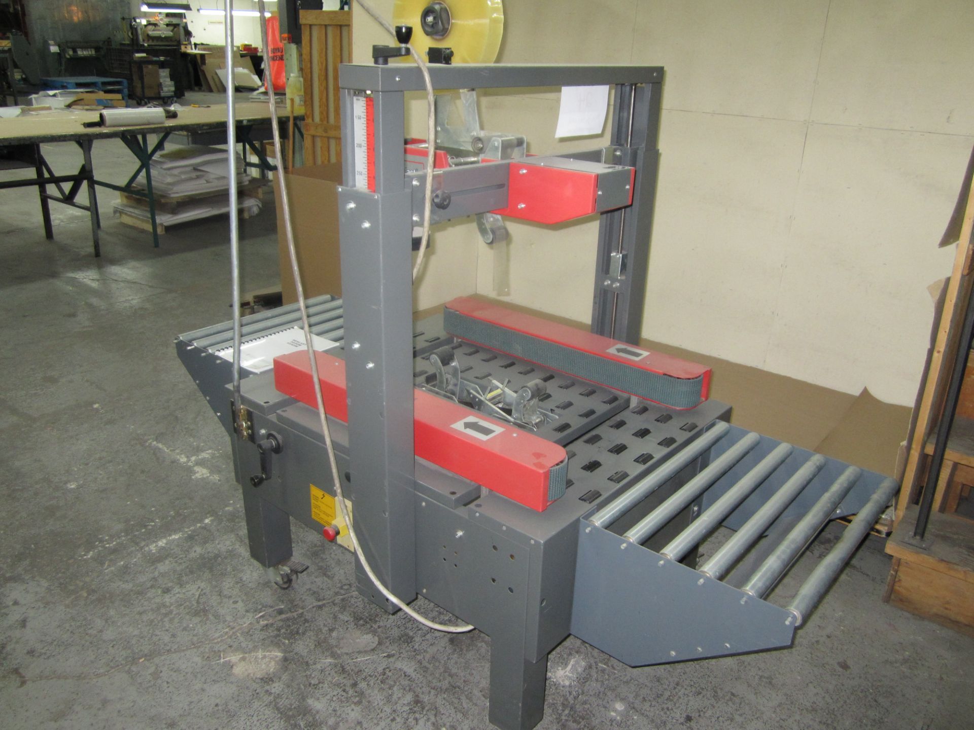 VIBAC SEALAST BOX TAPING MACHINE - Image 4 of 5