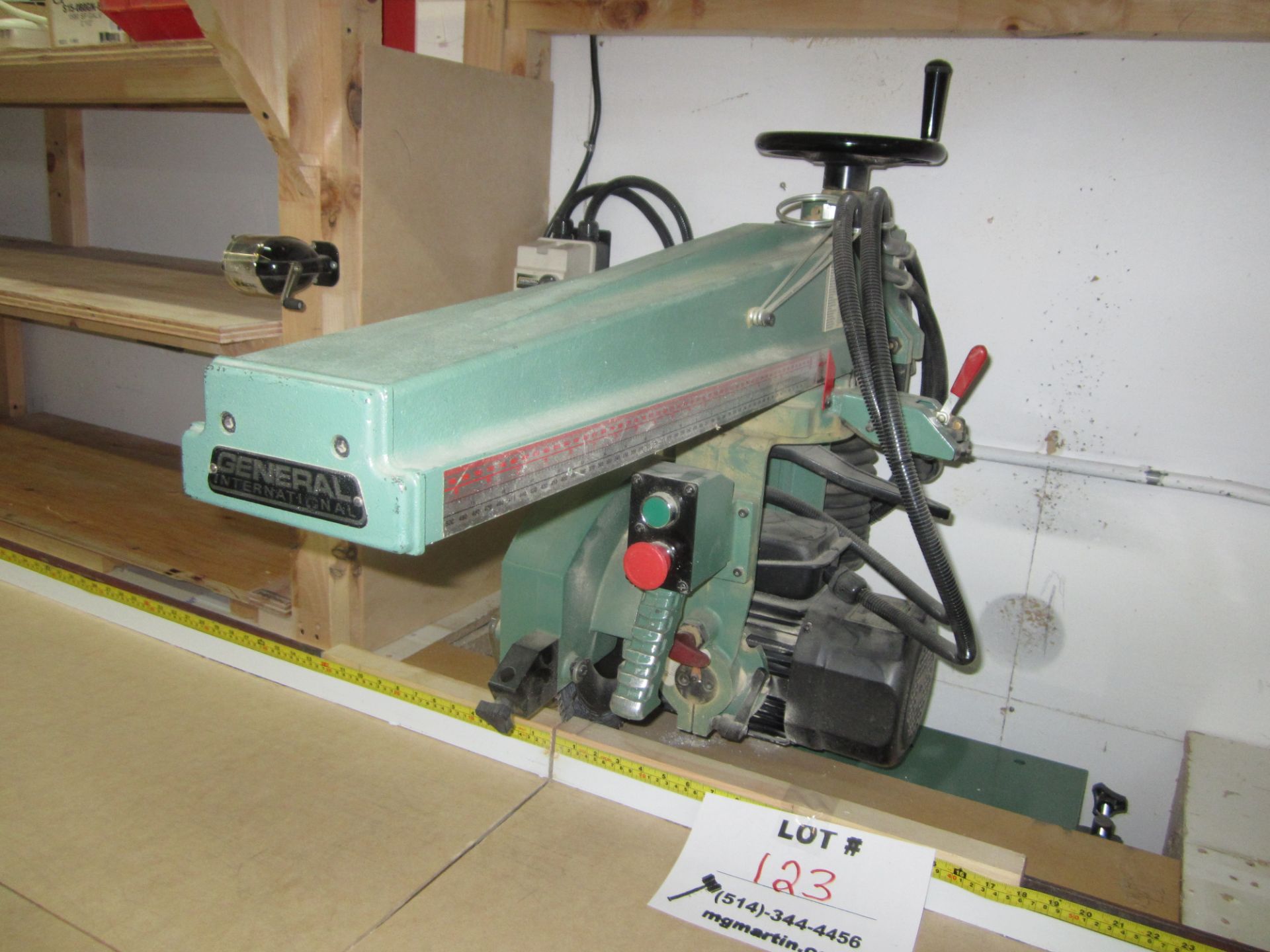 General international Radial arm saw E309069 with bench 12 inc. 3HP 220 Volts - Image 3 of 4