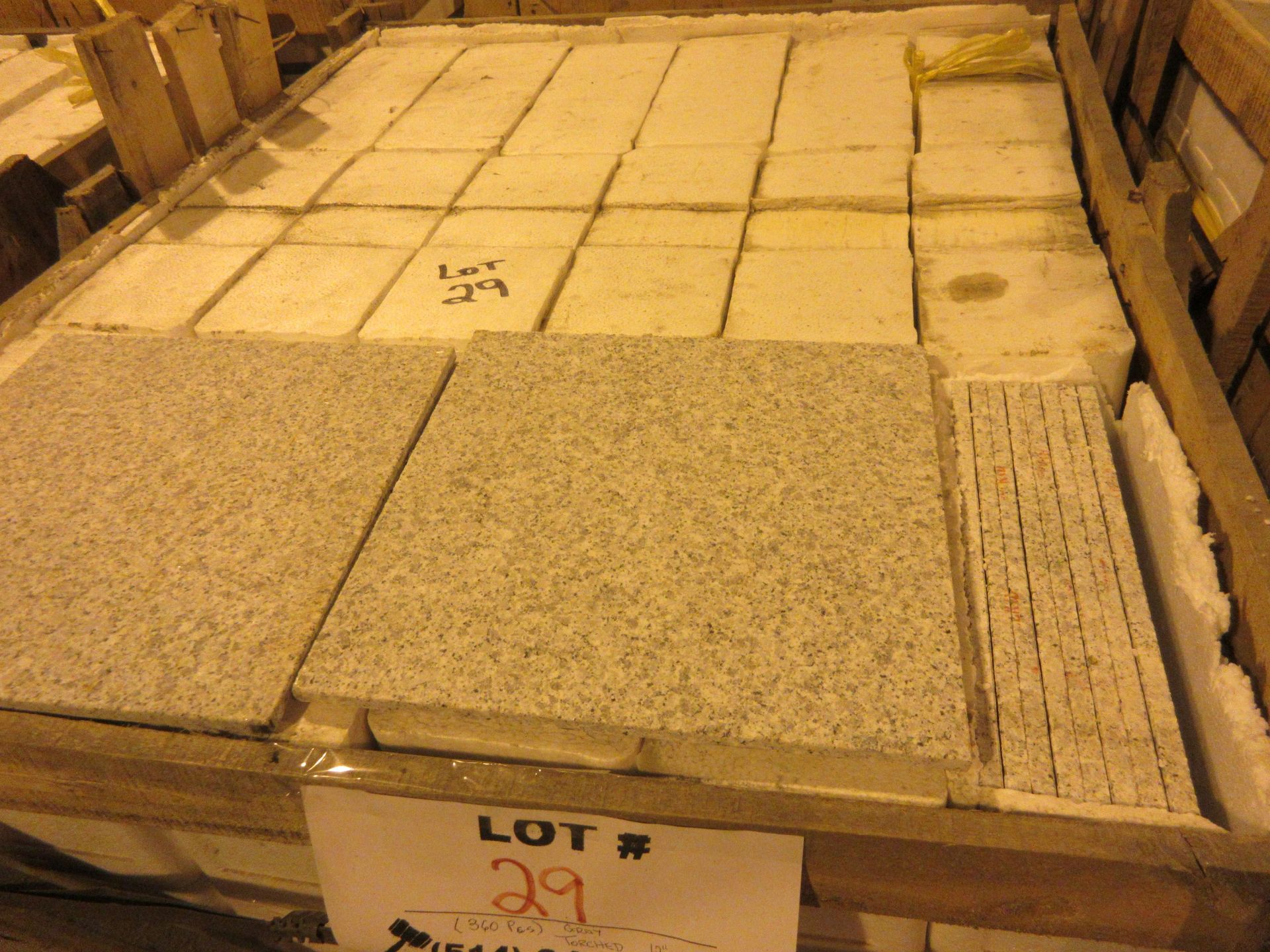 LOT 360 pieces - Gray torched granite 12"x 12"x 3/8"