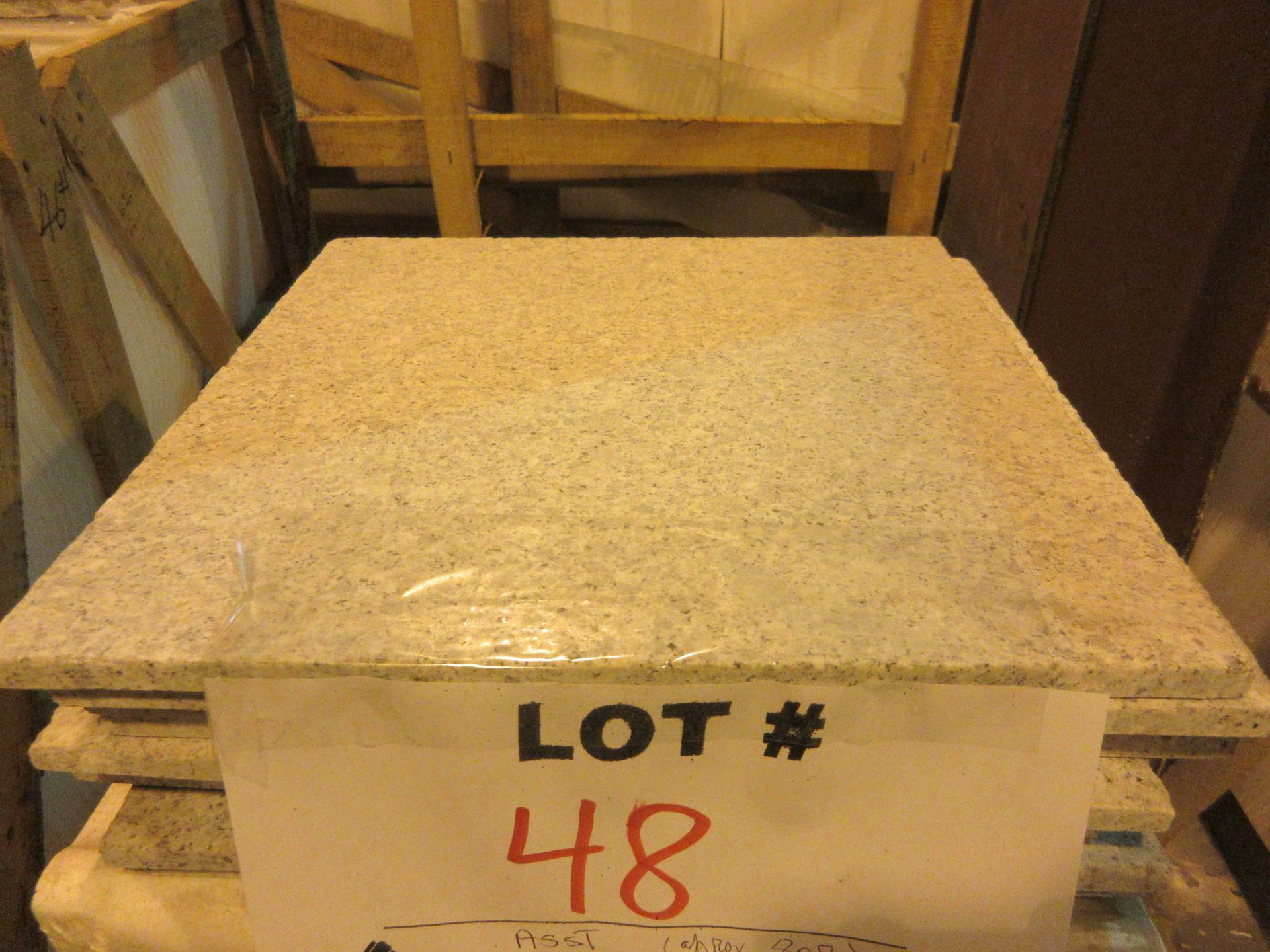 LOT 80 pieces - Assorted granite