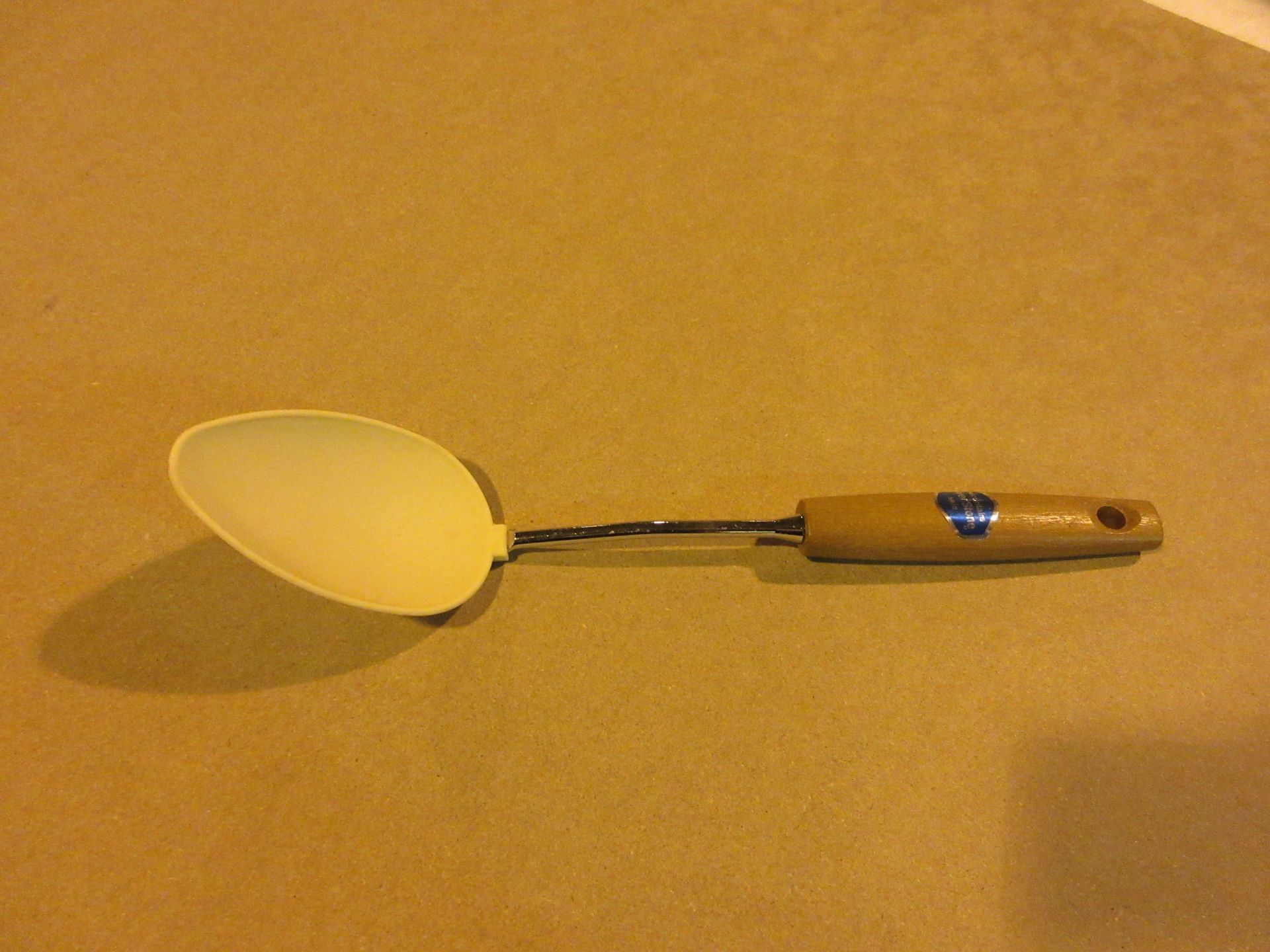 LOT 720 pieces -Teakwood handle basting spoon (5 boxes)