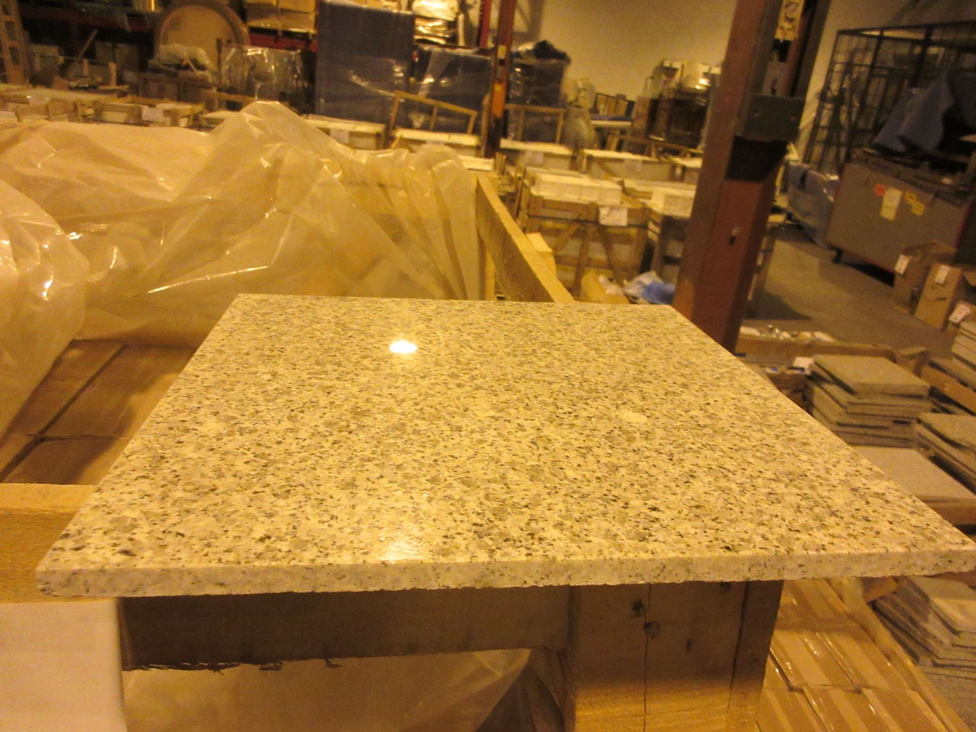 LOT 210 pieces - Gray polished granite 12"x 12"x 3/8"