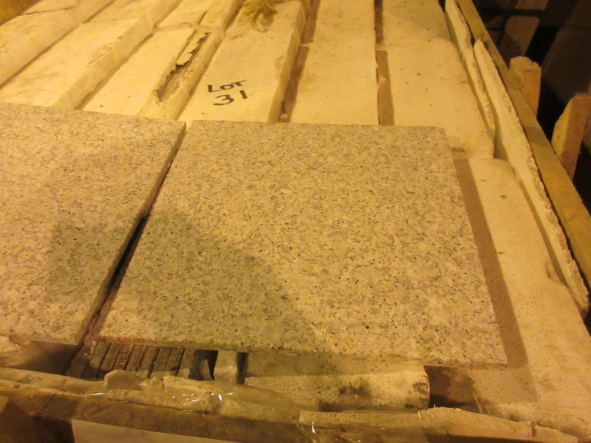 LOT 360 pieces - Gray torched granite 12"x 12"x 3/8"