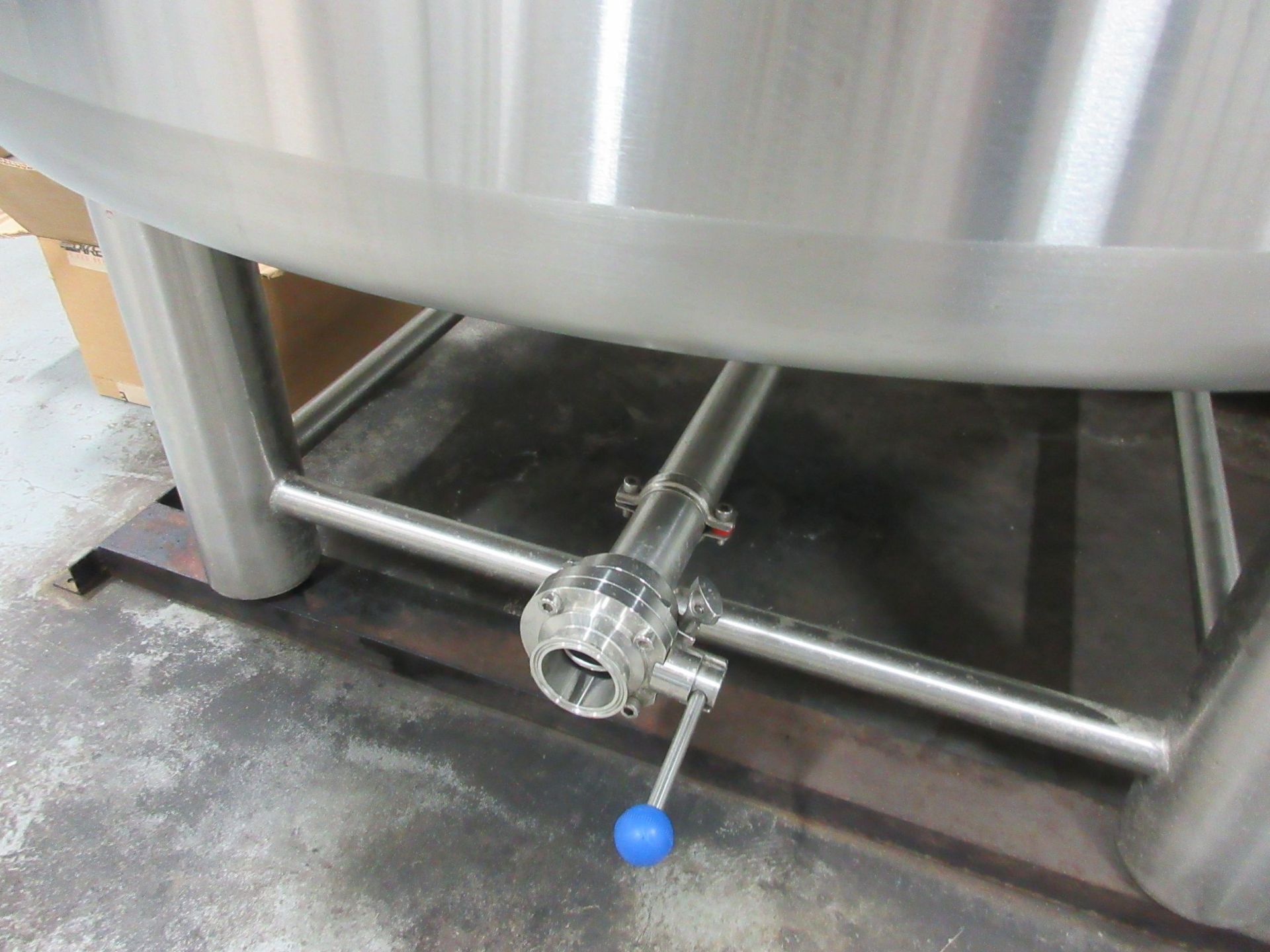 BREW TECH stainless steel tank (jacketed)1500 litres c/w electric glycol chiller model EXTRA 3/4 - Image 5 of 12