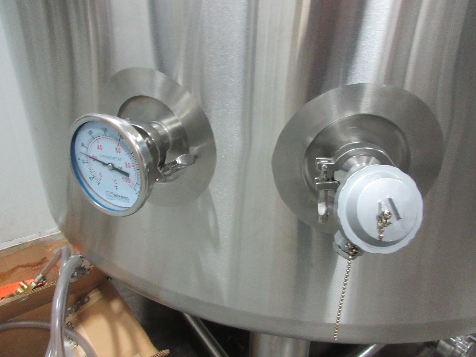 BREW TECH stainless steel tank (jacketed)1500 litres c/w electric glycol chiller model EXTRA 3/4 - Image 3 of 12