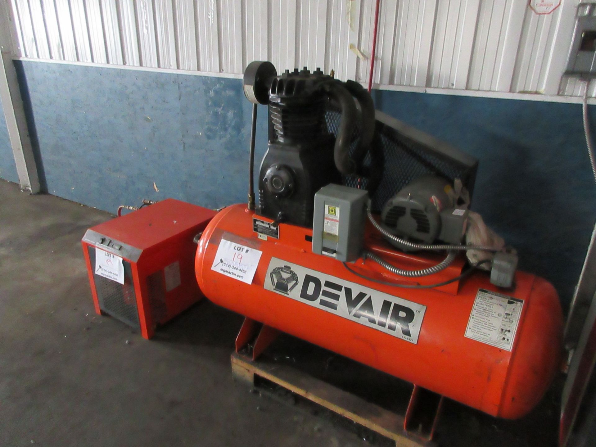 DEVAIR air compressor, Model : TAP5052, CAP: 175 PSI w/t DEVAIR air dryer - Image 2 of 3