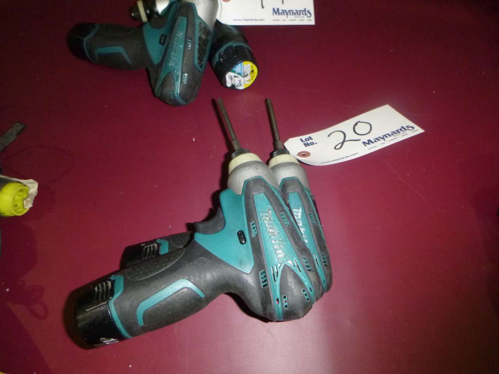 Makita DT01 (2) Drills