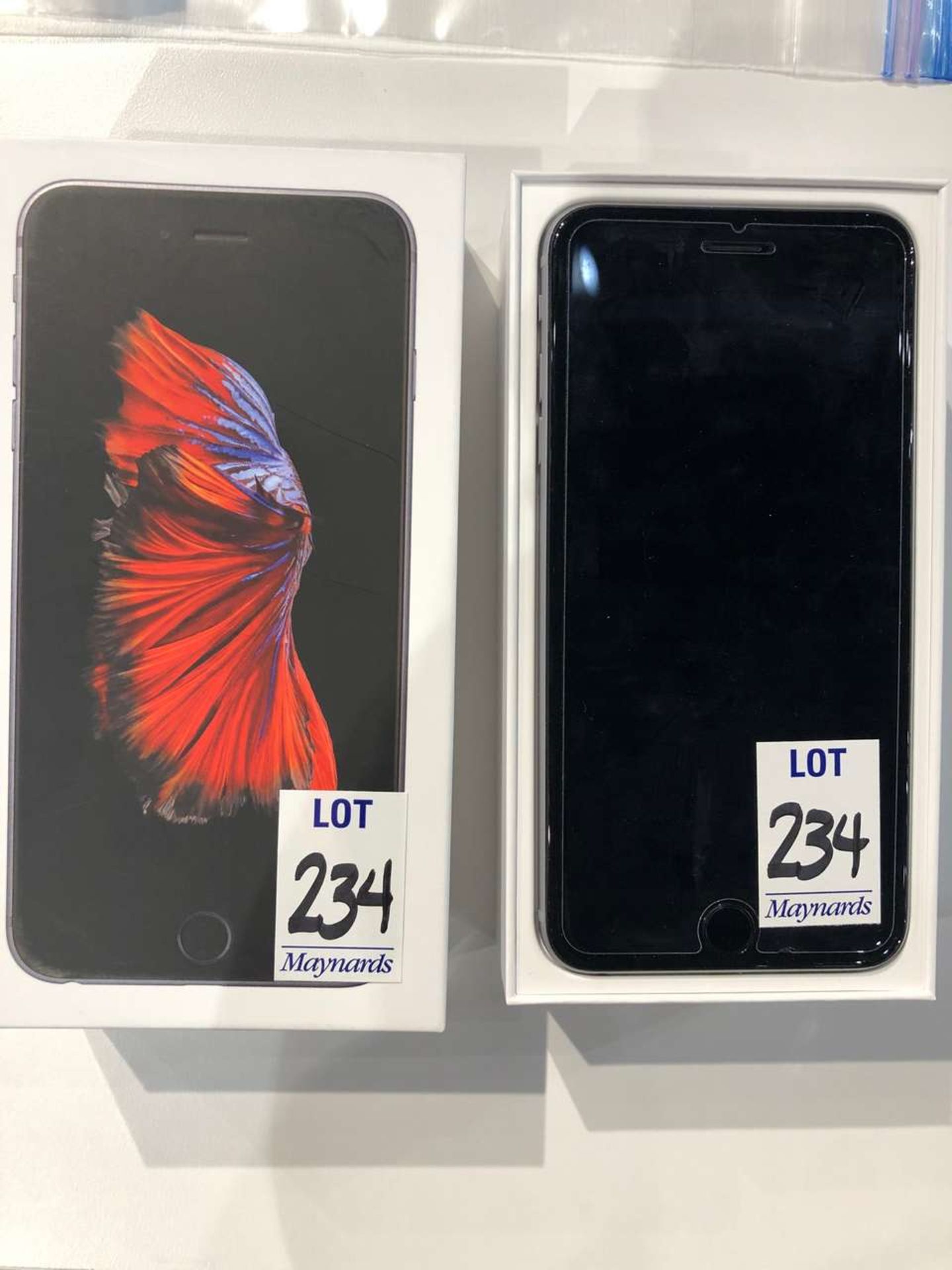 Apple iPhone A1687 - 6 (S) Plus 32 GB iPhone