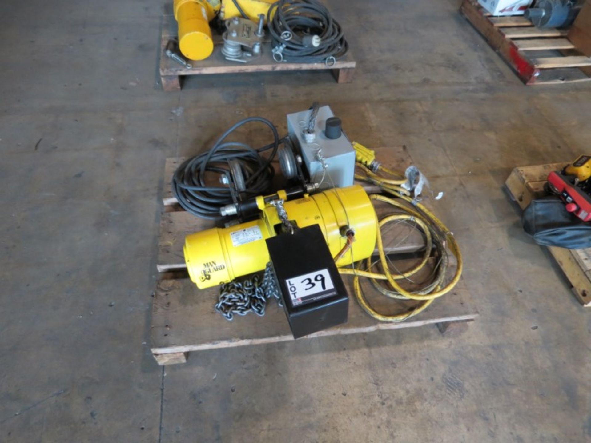 Lifttech 1 Ton Electric Chain Hoist