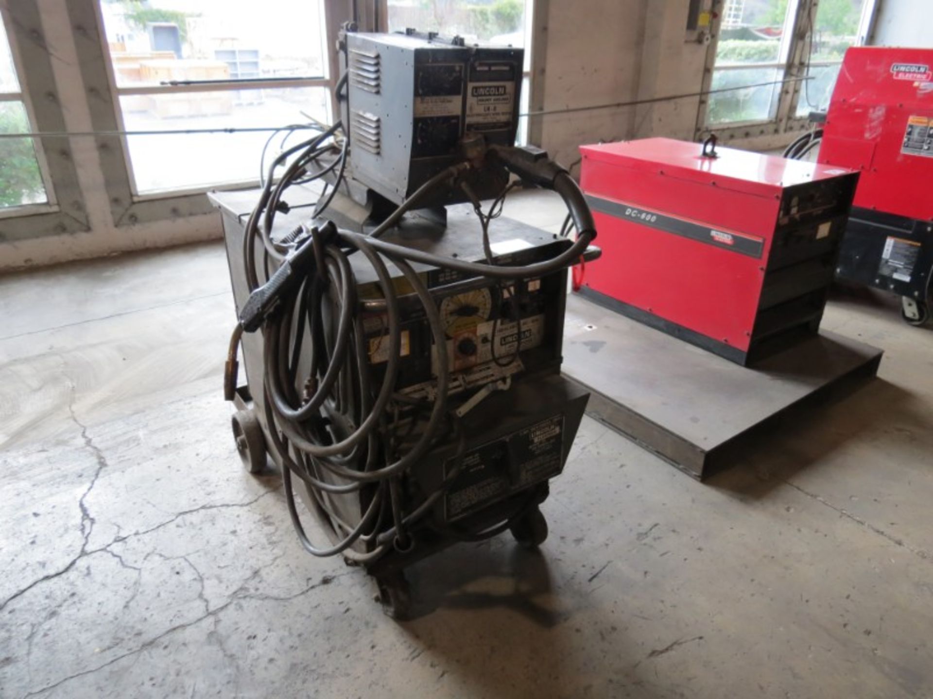 Lincoln Idealark DC 400 Welder - Image 3 of 4