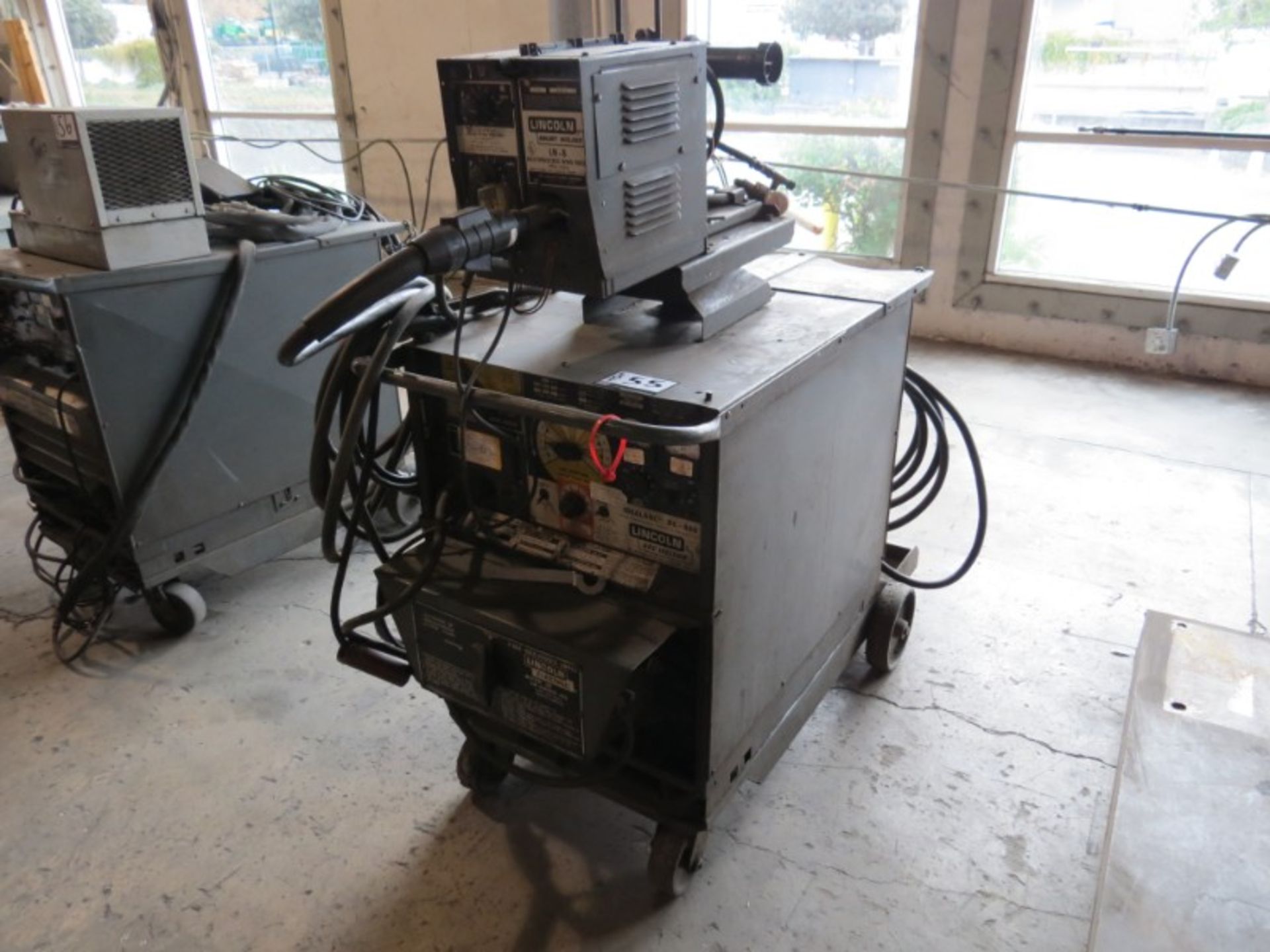 Lincoln Idealark DC 400 Welder - Image 2 of 4