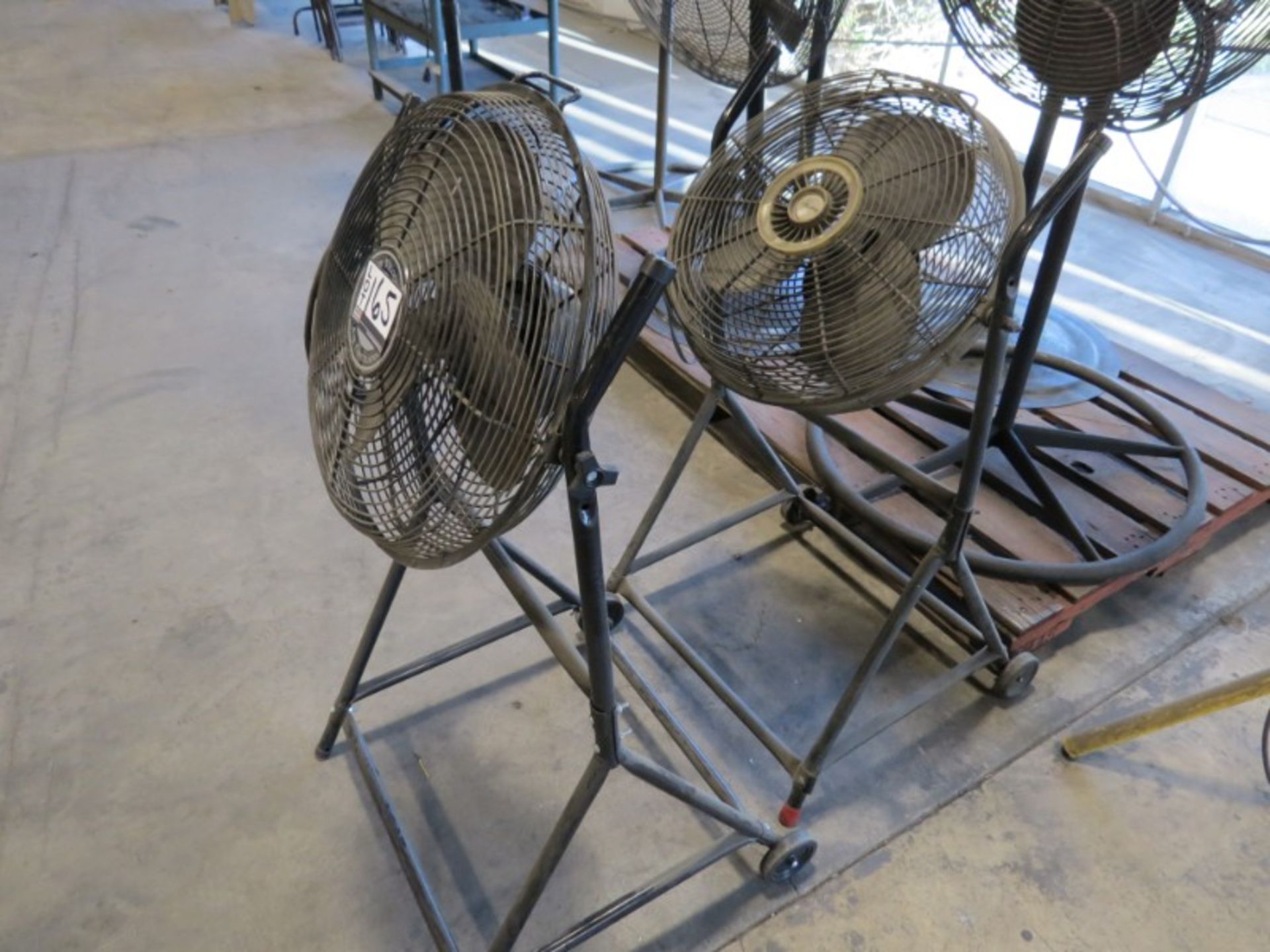 2 Fans - Image 3 of 3