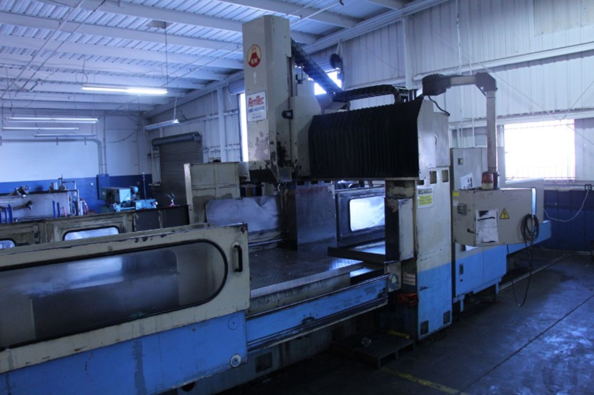 Kao-Ming KMC-4000SD CNC Bridge Type Vertical Machining Center, Fanuc 18MC control, 166.5” x 55” x - Image 17 of 22