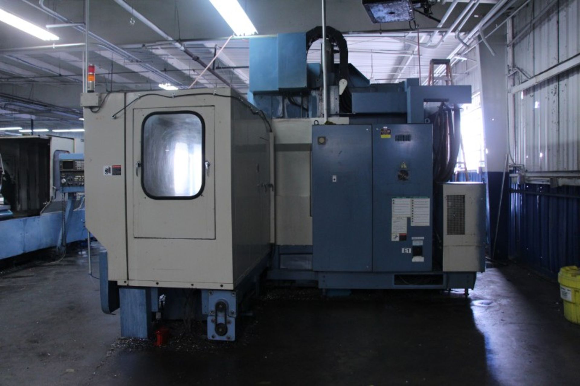 OKK KCV600 – 20L CNC Vertical Machining Center, Mitsubishi Neomatic control, 80” x 25” x 25” - Image 9 of 18