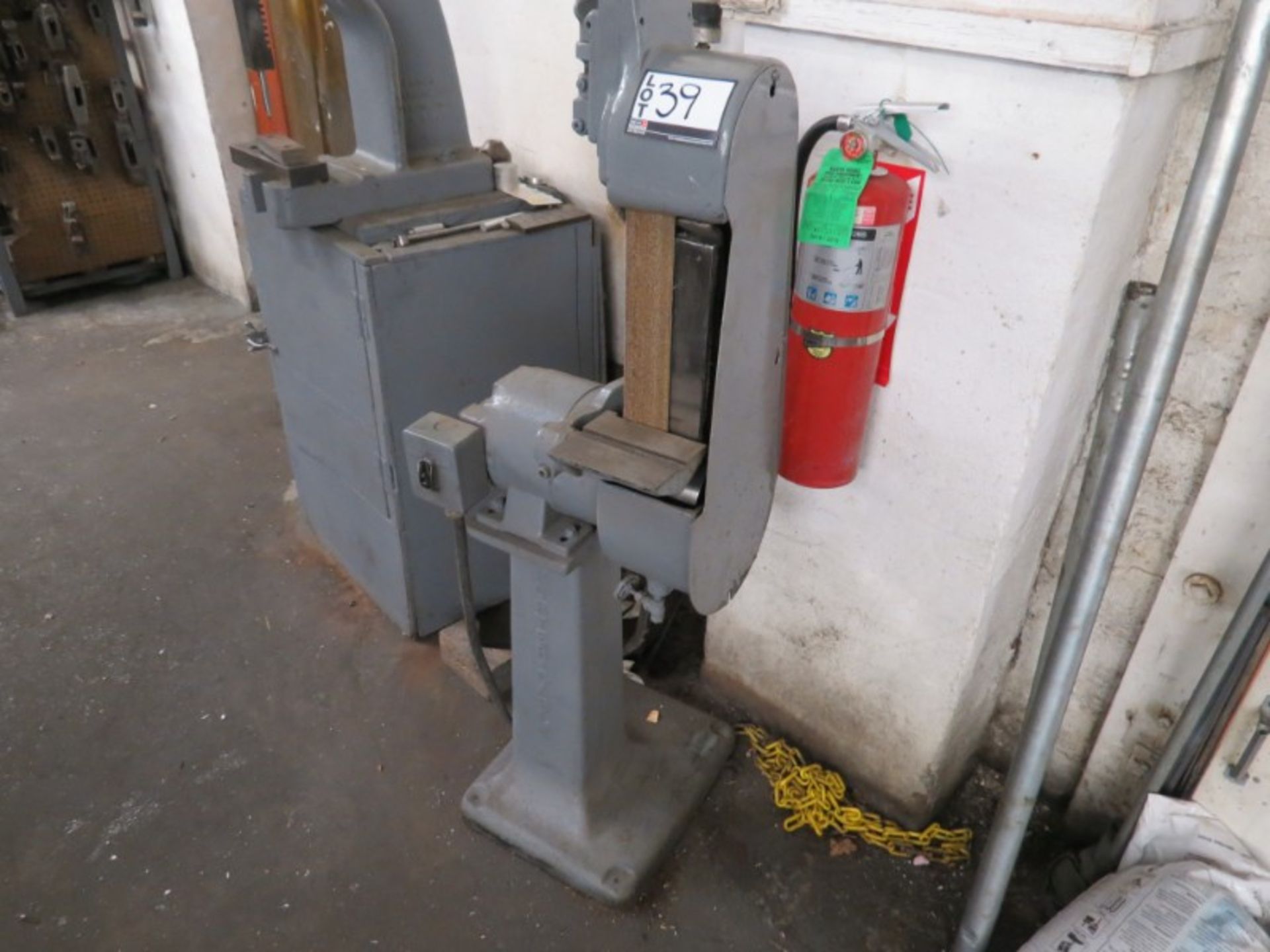 Porter Cable C4, 4'' Belt Sander - Image 3 of 4