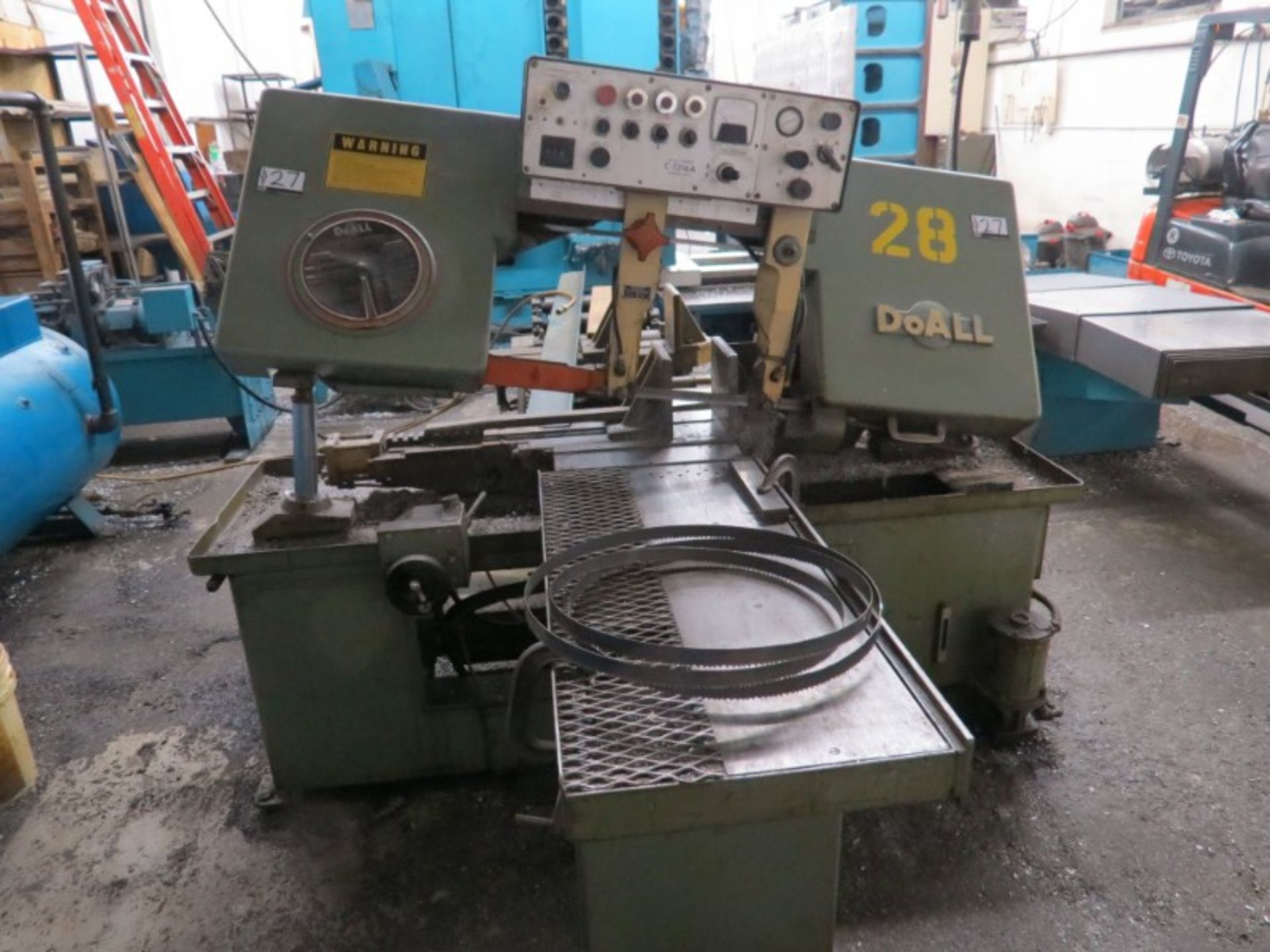 DoALL C-1216A Automatic Horizontal band Saw, 12”x16” capacity power incremental infeed s/n 373-81688 - Image 4 of 5