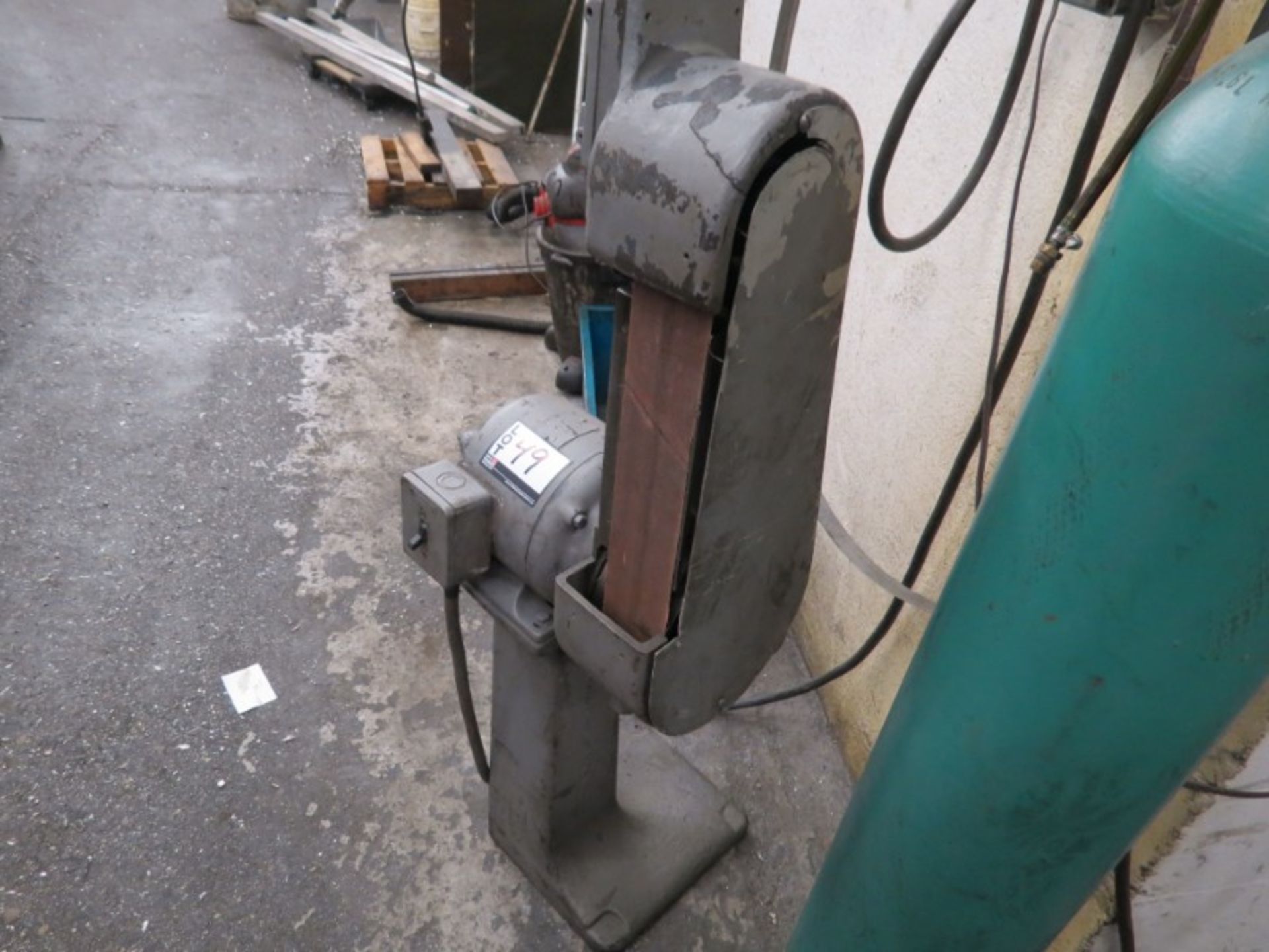 Porter Cable C4, 4'' Belt Sander - Image 4 of 4