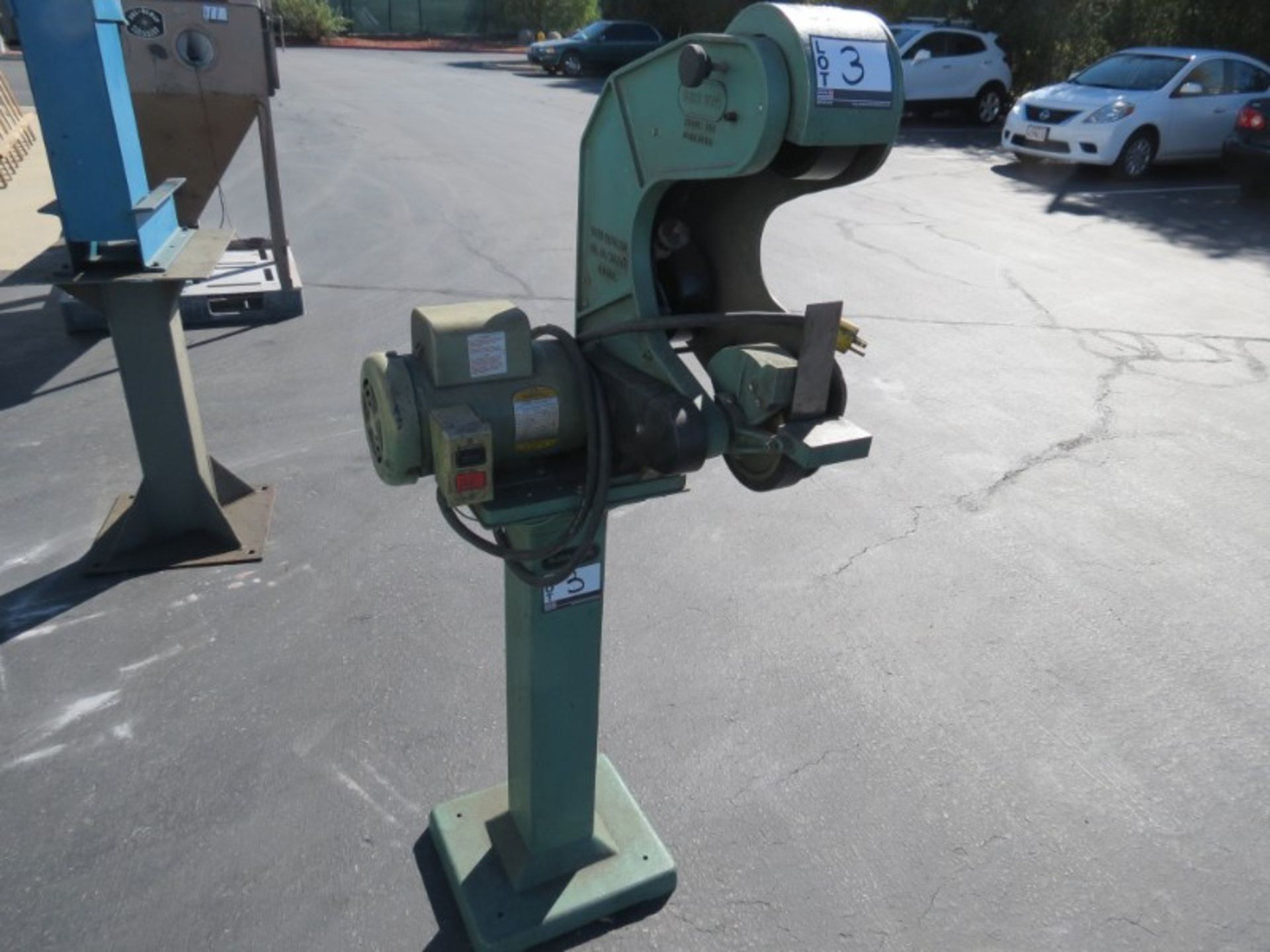 Burr King 1 1/2 HP 2" Belt Sander (Moved Outside for Photos) - Image 2 of 4