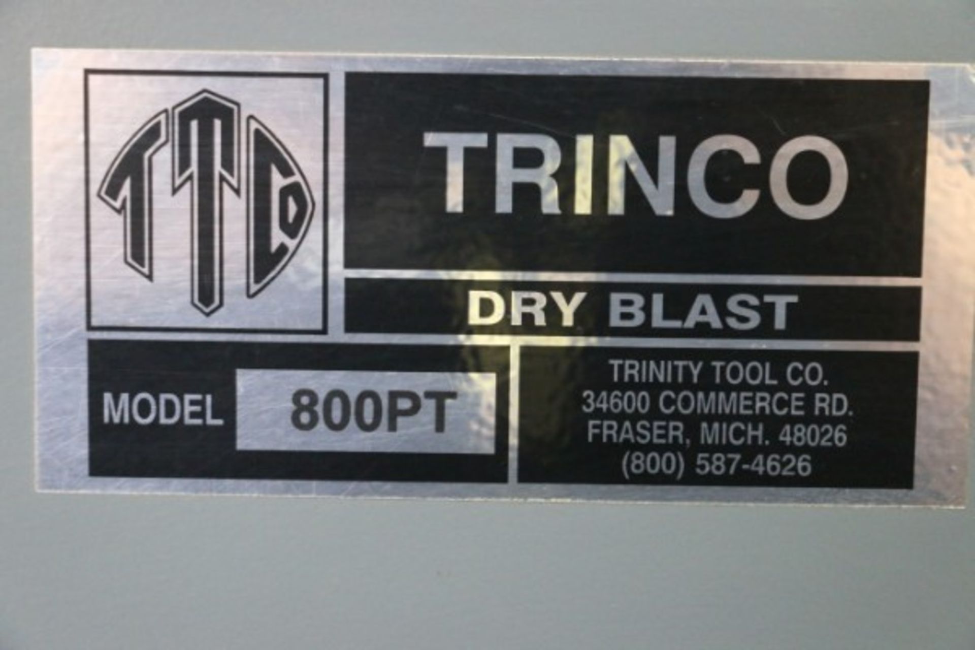 Trinco 800PT 36x30/PC Dry Blast Cabinet - Image 4 of 4