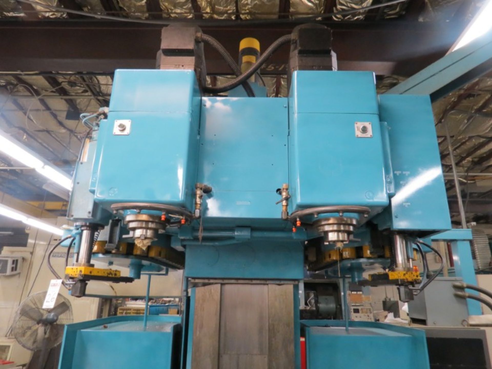 Matsuura MC -1500V-DC Twin Spindle VMC (PARTS ONLY) (Located in Hicksville, NY) - Image 6 of 12