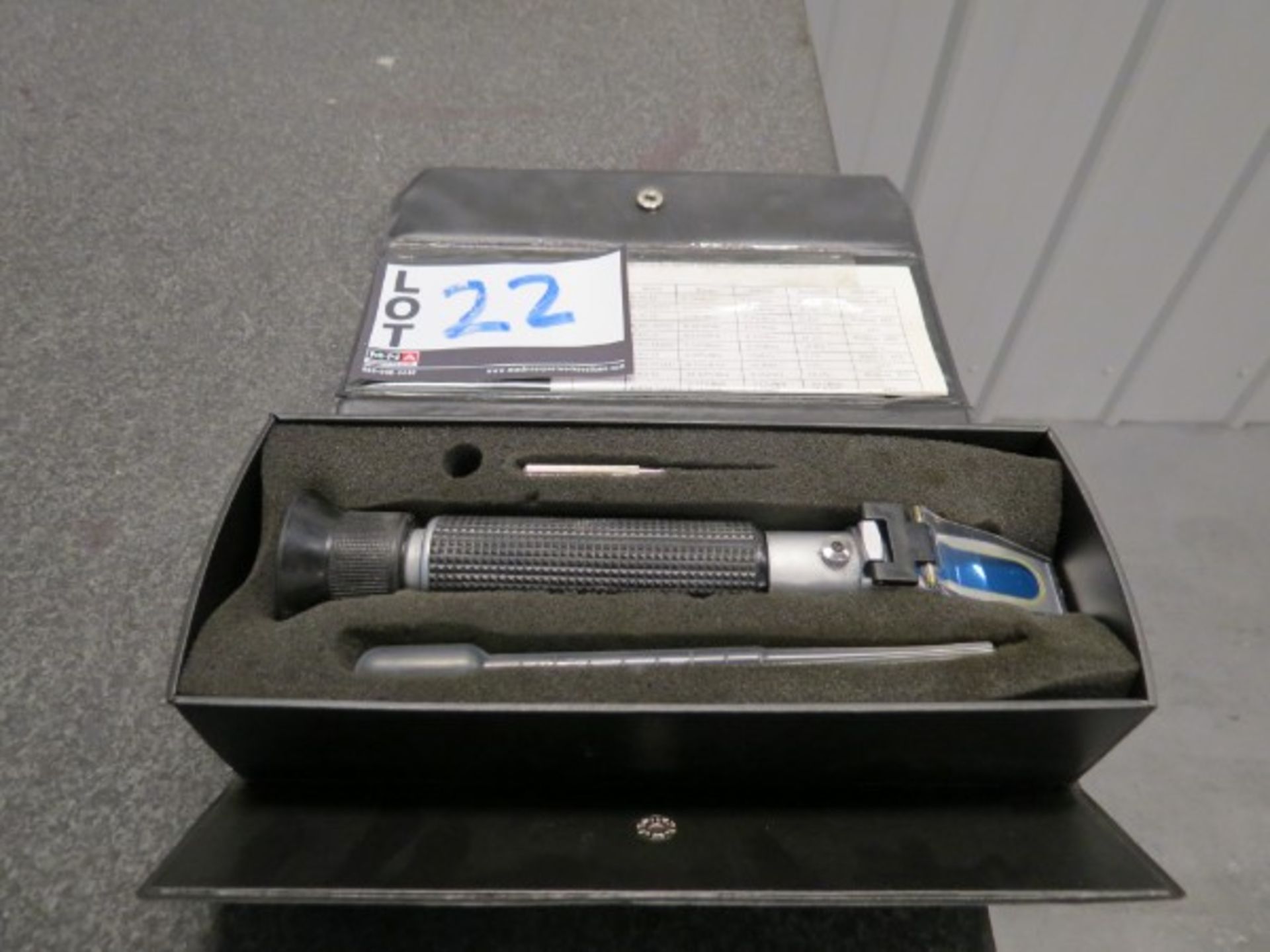 Portable Refractometer