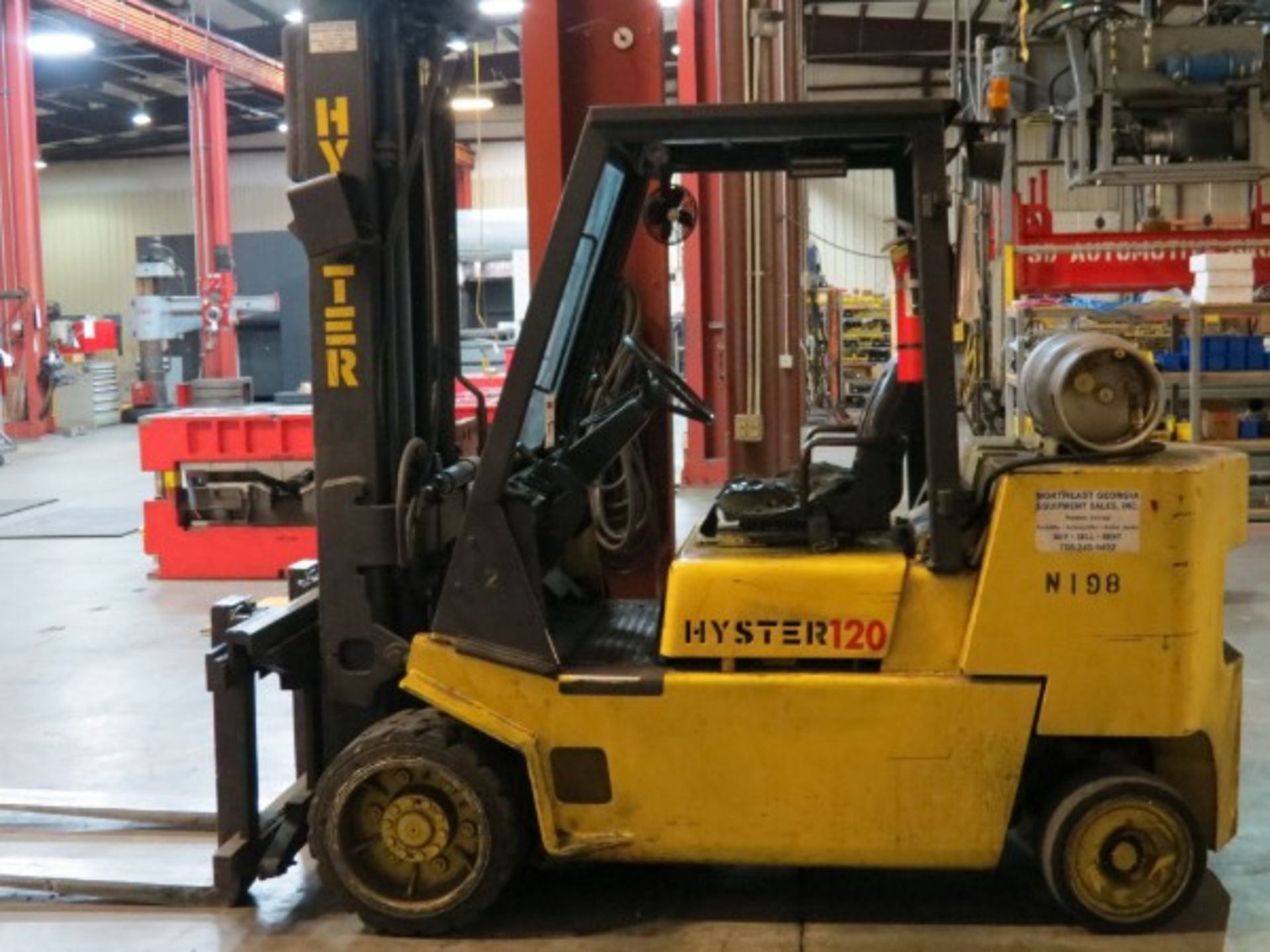 Hyster 120 Forklift 11500 Cap, 49475 hours *Late Delivery 4/26/19*