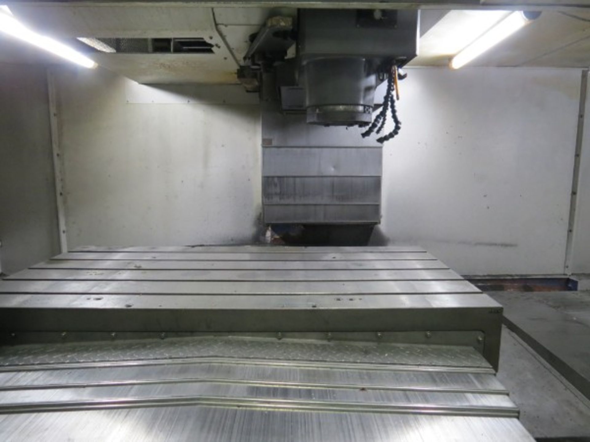 YCM TV-158B Vertical Machining Center, Fanuc MXP-200i ctrl, 59.1" x 33.9" x 29.5" travels, 10,000 - Image 6 of 8