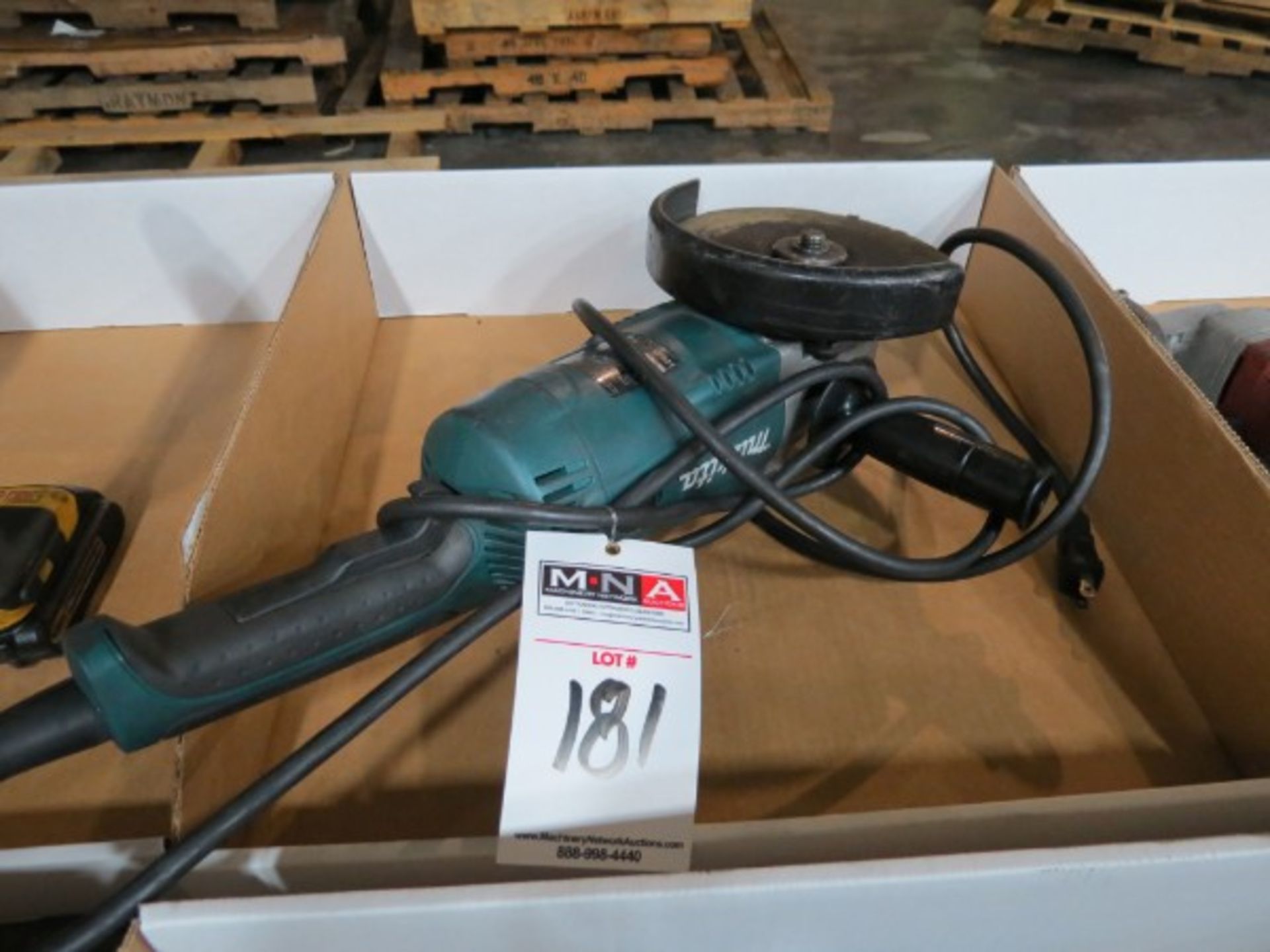 Makita Grinder