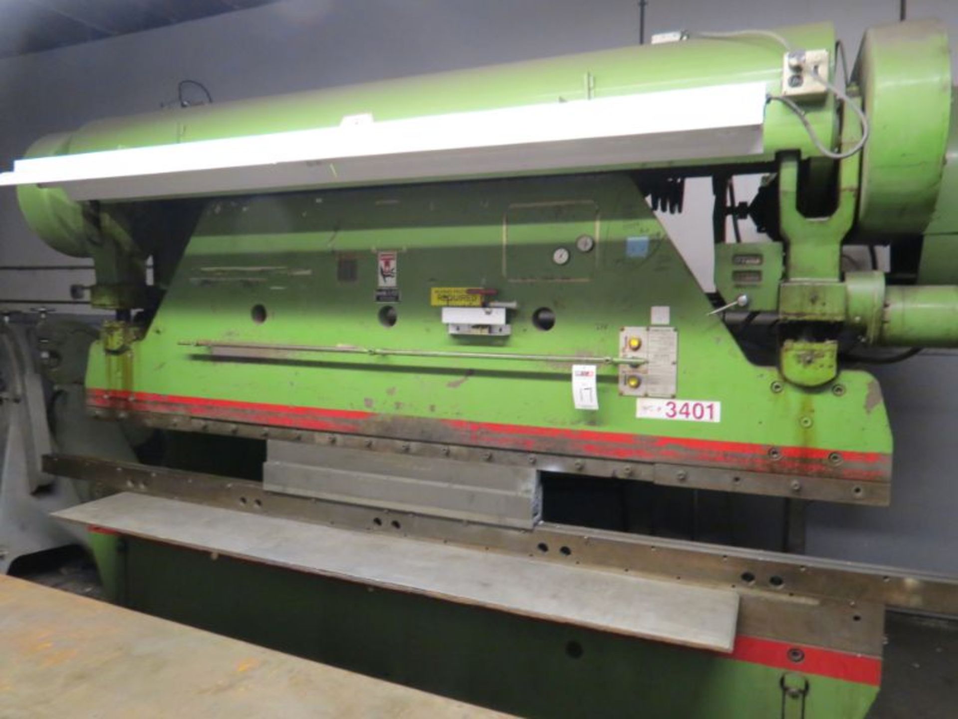 Chicago 5008 Press Brake 120 Ton, s/n 4641-112 *G & M Mercury 144" Bottom Bolster Plate Available* - Image 6 of 7