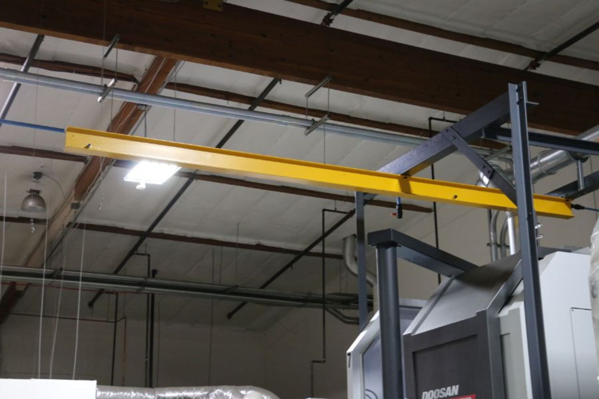 500LB hoist & trolley jib (no hoist)