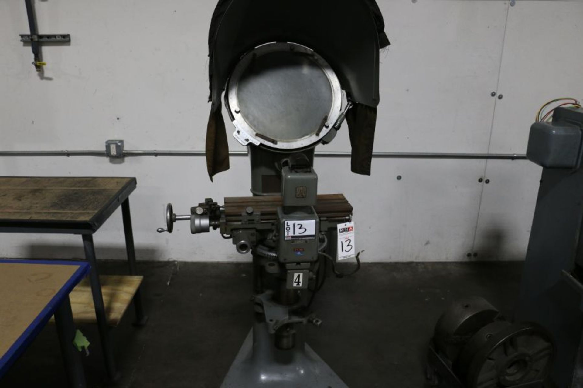 Jones & Lamson PC-14 Comparator and Measuring Machine - Image 7 of 10