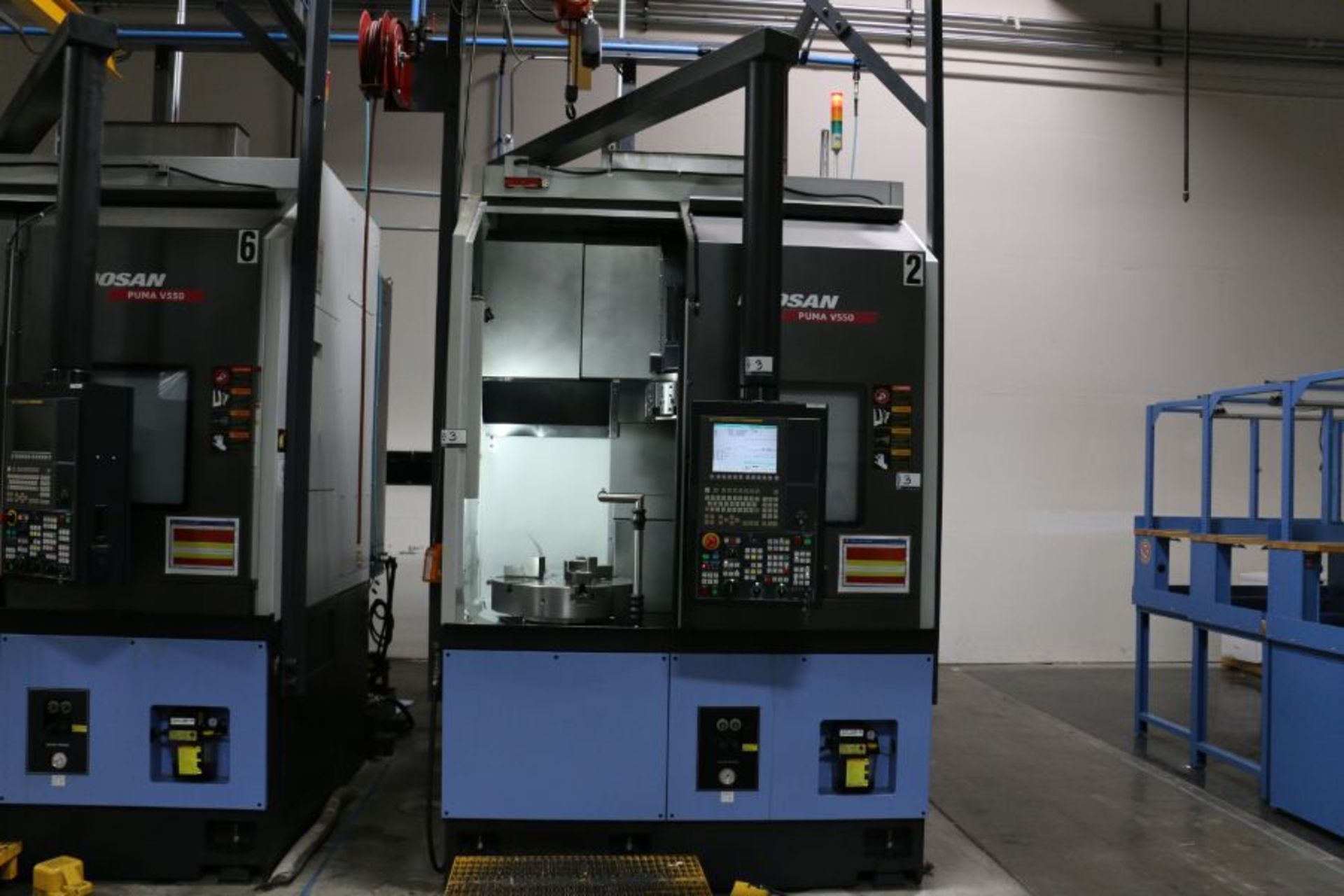 Doosan Puma VT550 CNC Vertical Turning Center, Fanuc I control, 24" Chuck, 12 Position Turret,