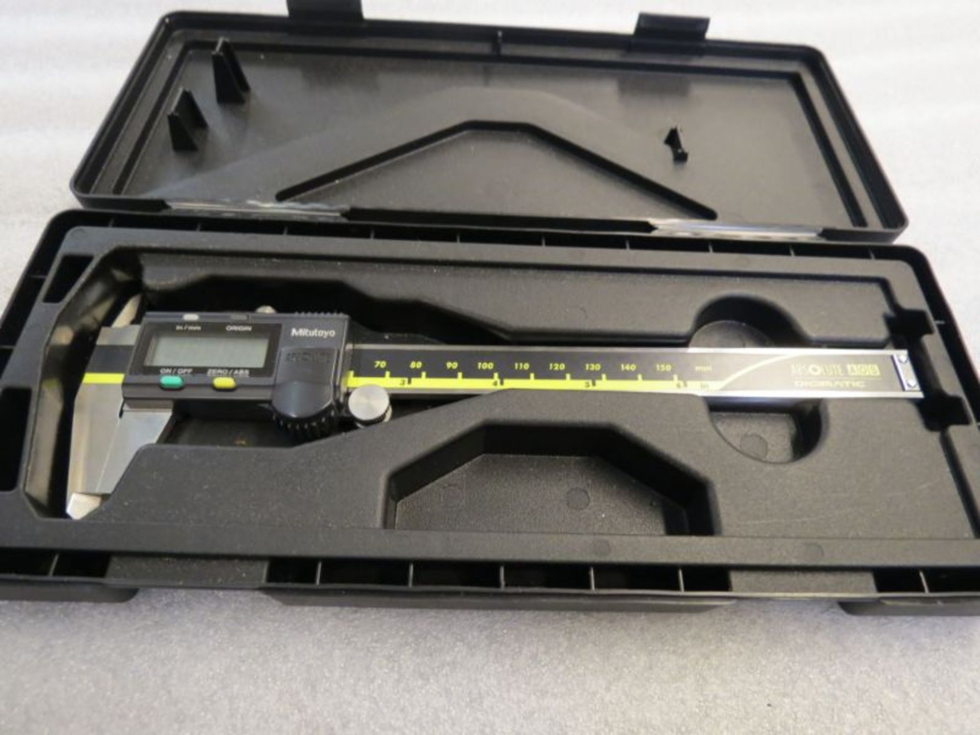 Mitutoyo 6" Absolute AOS Digimatic Digital Caliper