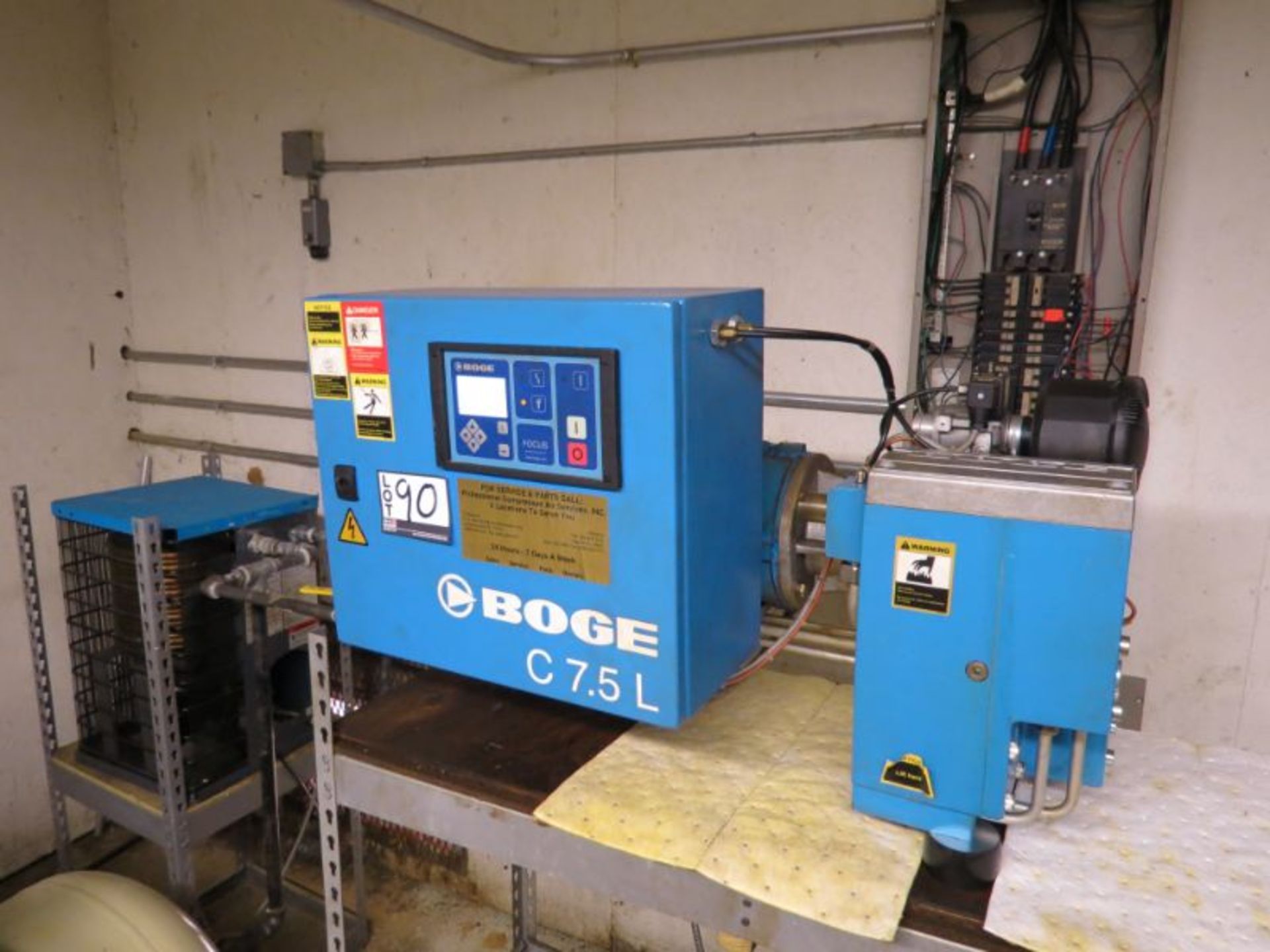 Boge Rotary Screw Air Compressor w/ Dryer 7.5HP, 3600 RPM, s/n 5060534, New 2012 - Image 2 of 4