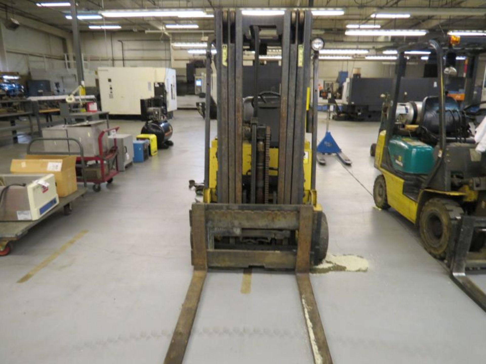 Caterpillar TC60D Forklift, capacity 5300lbs, Ne battery, Hydaulic hose leak s/n 910879, hours : - Image 3 of 6