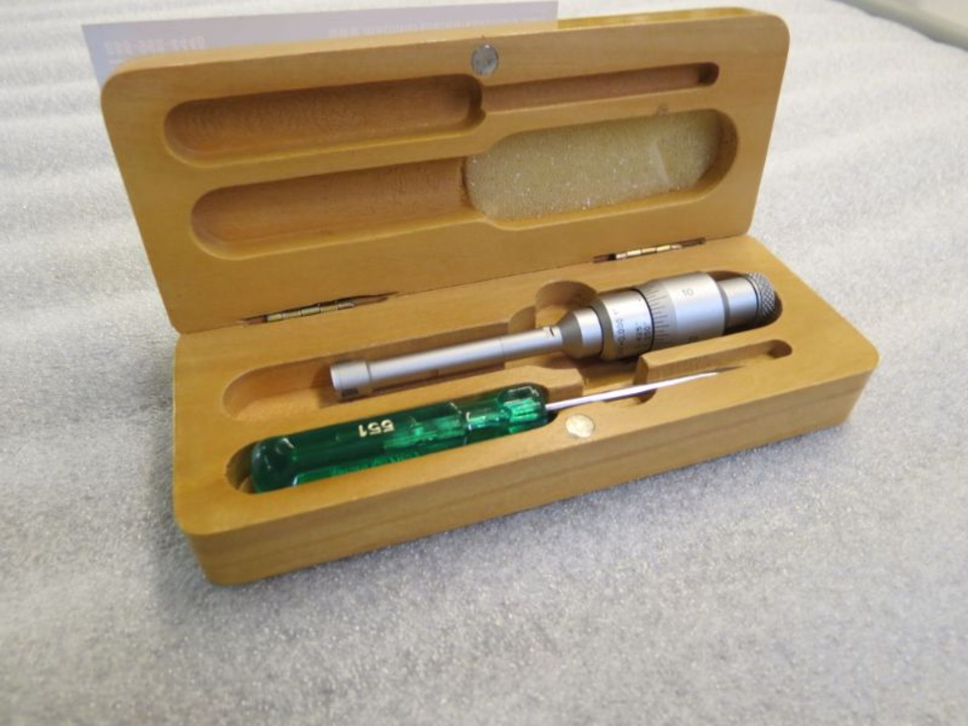 Mitutoyo Mechanical 3 point Internal Micrometer - Image 2 of 2