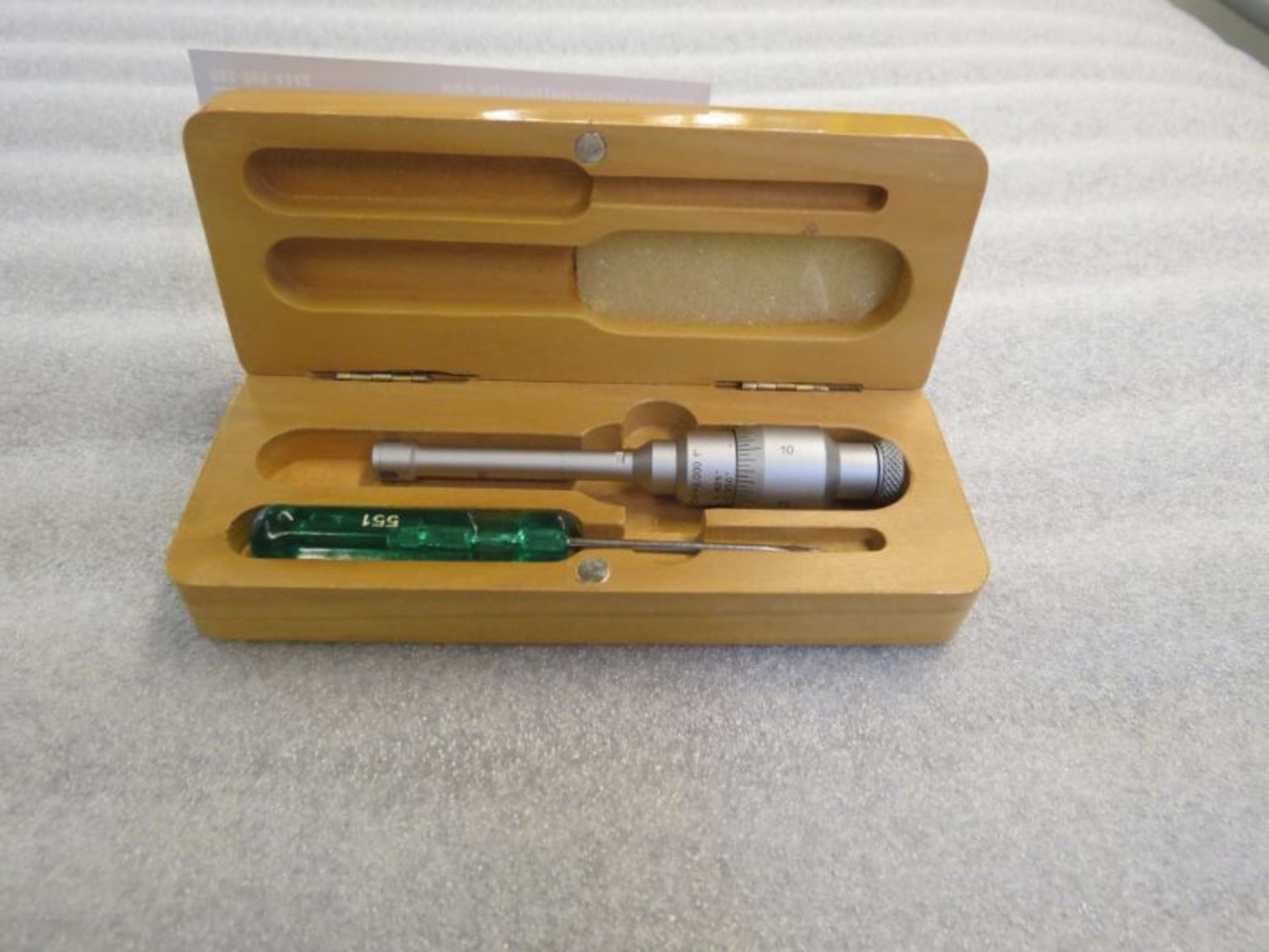Mitutoyo Mechanical 3 point Internal Micrometer