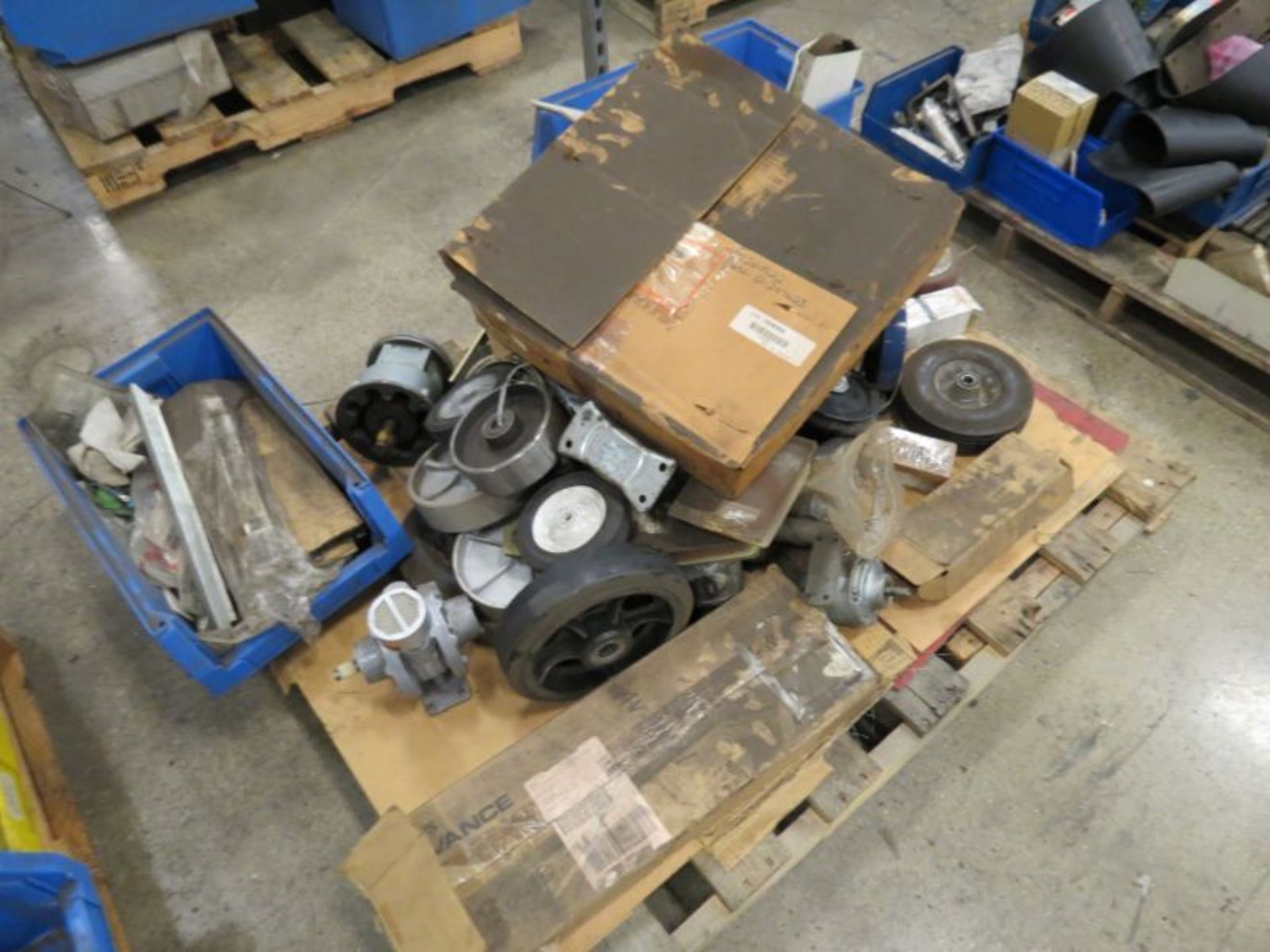 5 Pallets of Misc Spare Parts - Image 5 of 7