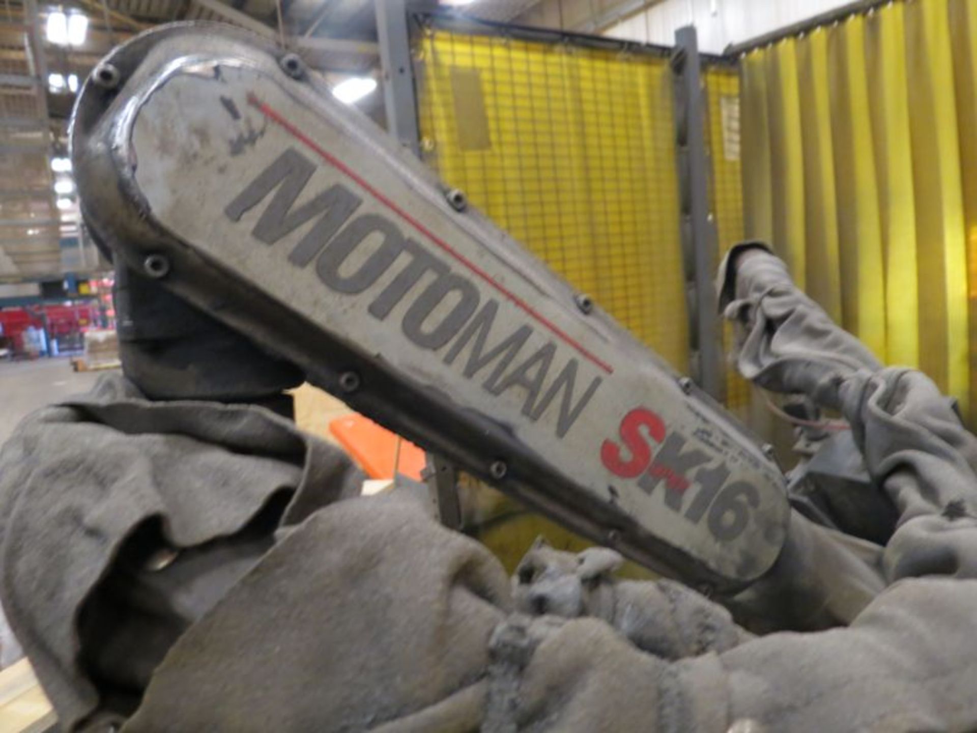 Motoman YR-SK16-C000, Roboweld Super K16 Welding Robot w/ Motoarc 450, Yasnac MRC cntrl, s/n - Image 6 of 9