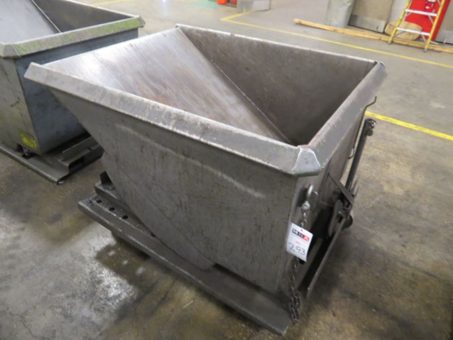 Metal Dumping Hopper