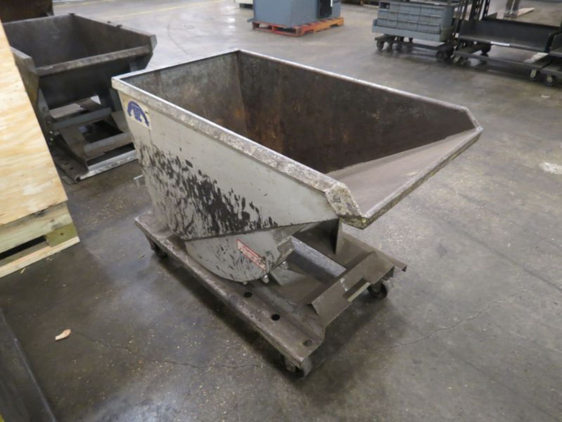 Metal Dumping Hopper - Image 3 of 4