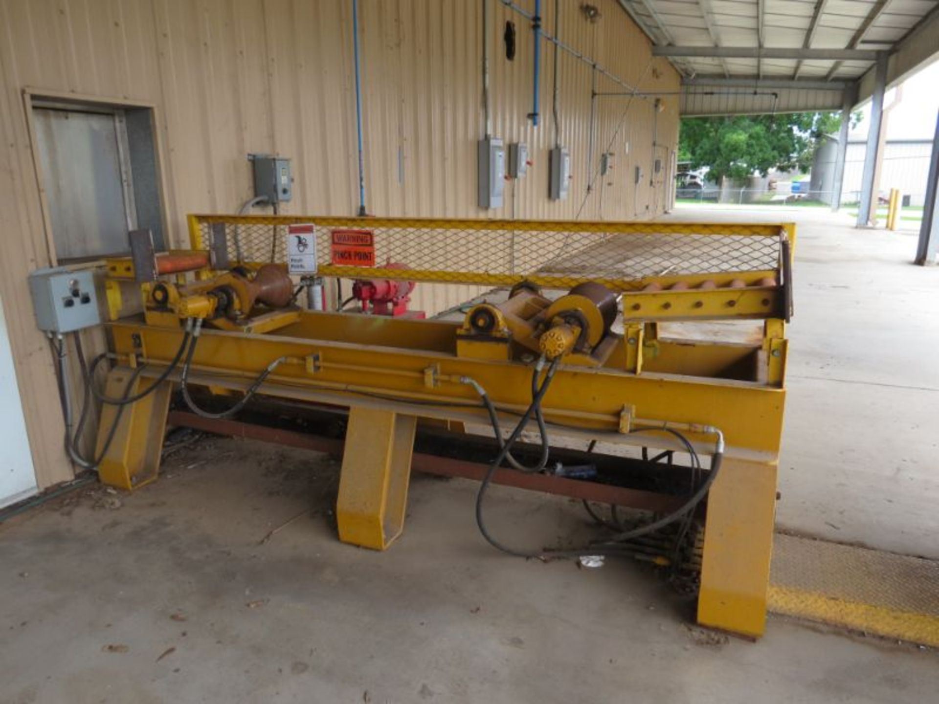 Motorized Conveyor System *Located in Broussard, LA*