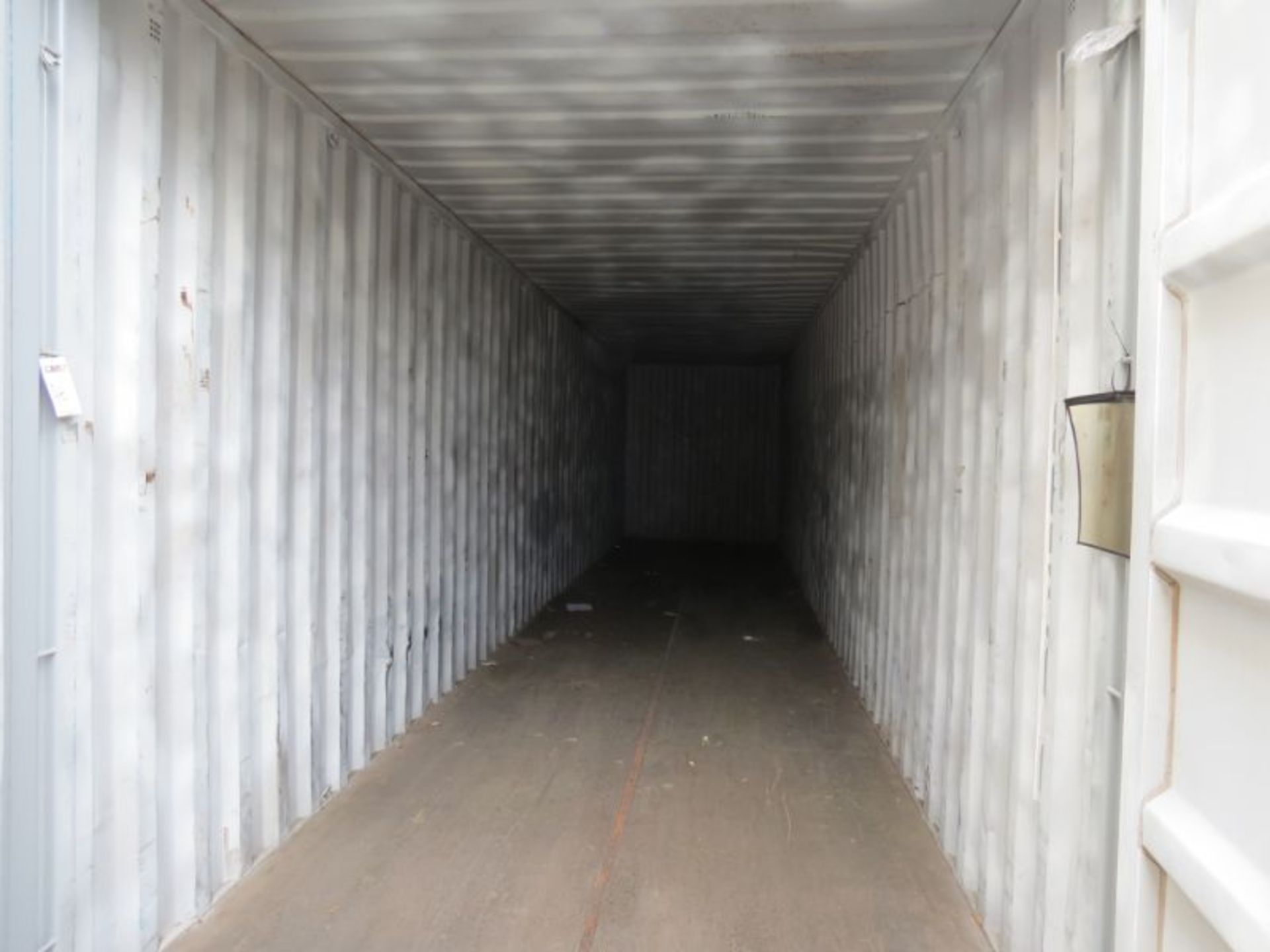 40' Storage Container w/ Loading Ramp and material on top - Image 5 of 7