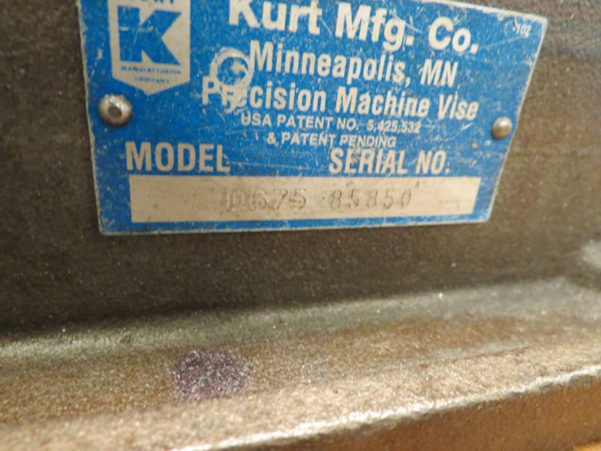Kurt D675 8" Mill Vise, s/n 85850 - Image 4 of 4