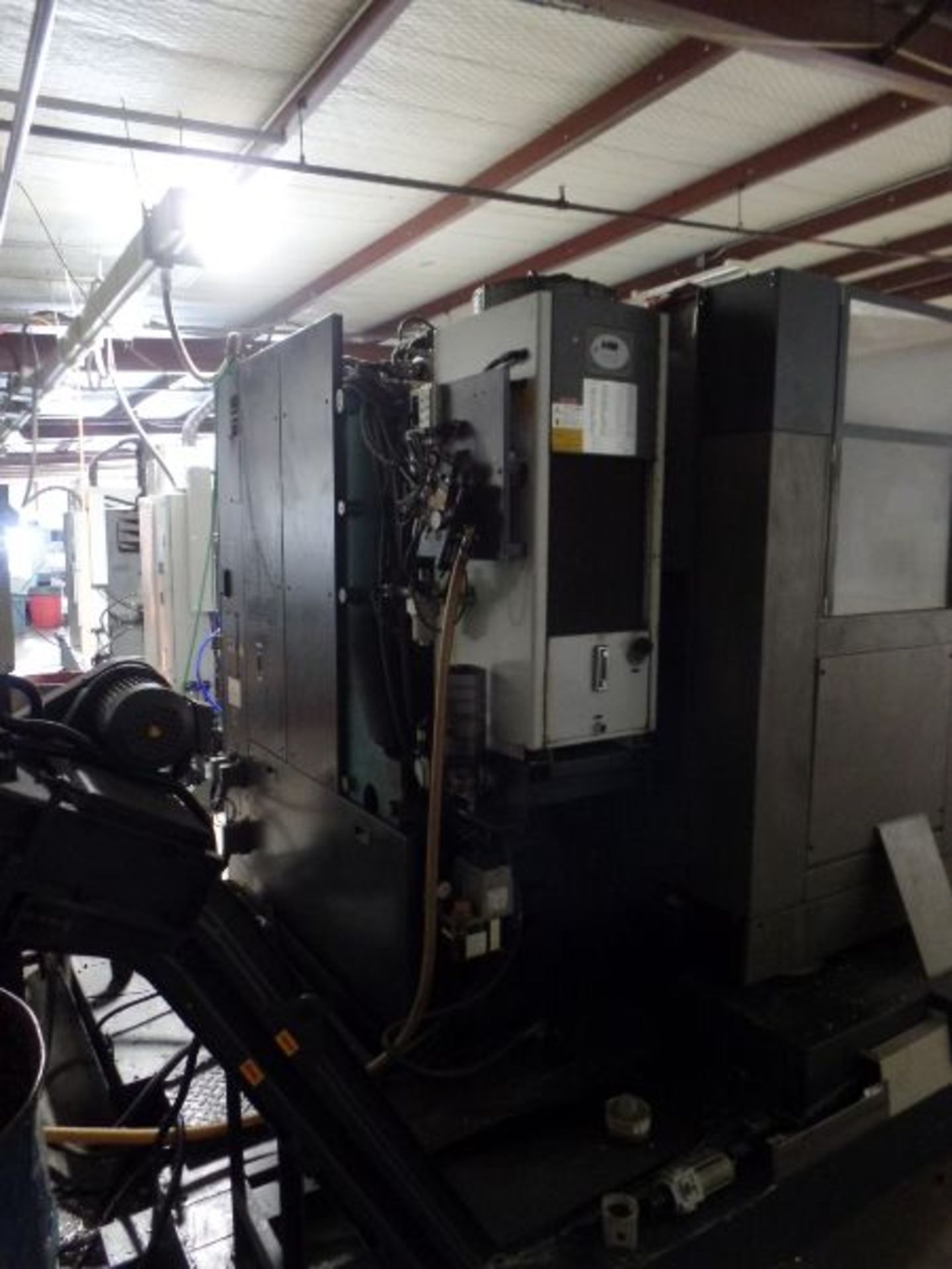 Makino PS95 4-Axis VMC, Makino/Fanuc Professional P Ctrl, 36"x20"x18" Trvls, 30 ATC, CTS, New 2010 - Image 9 of 11