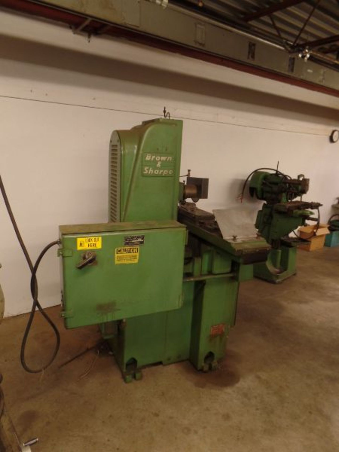 Brown & Sharpe 618 Micromaster Hyd. Surface Grinder, 6"x18" Magnetic Chuck, S/N 523-6181-797 - Image 8 of 10